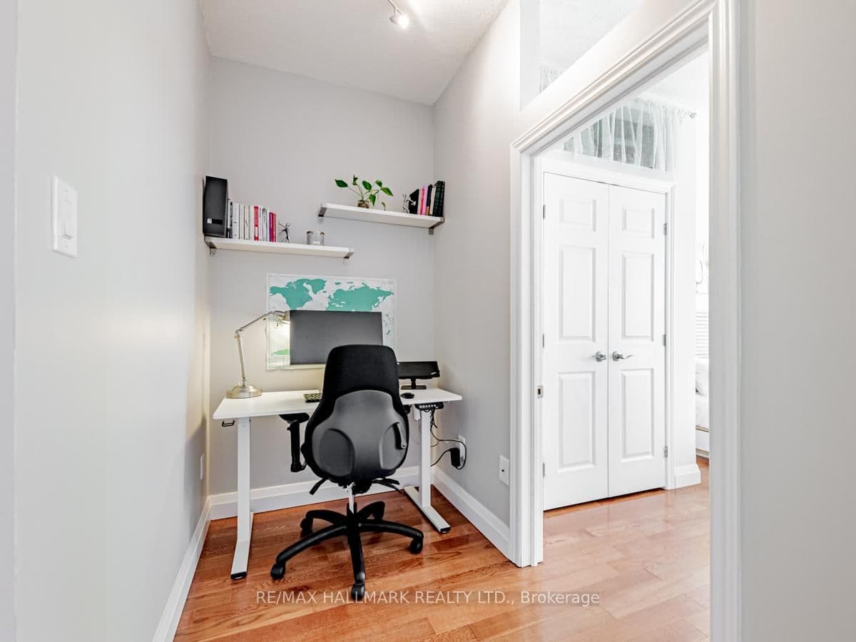 39 Parliament Street, Unit 1102 thumbnail 12