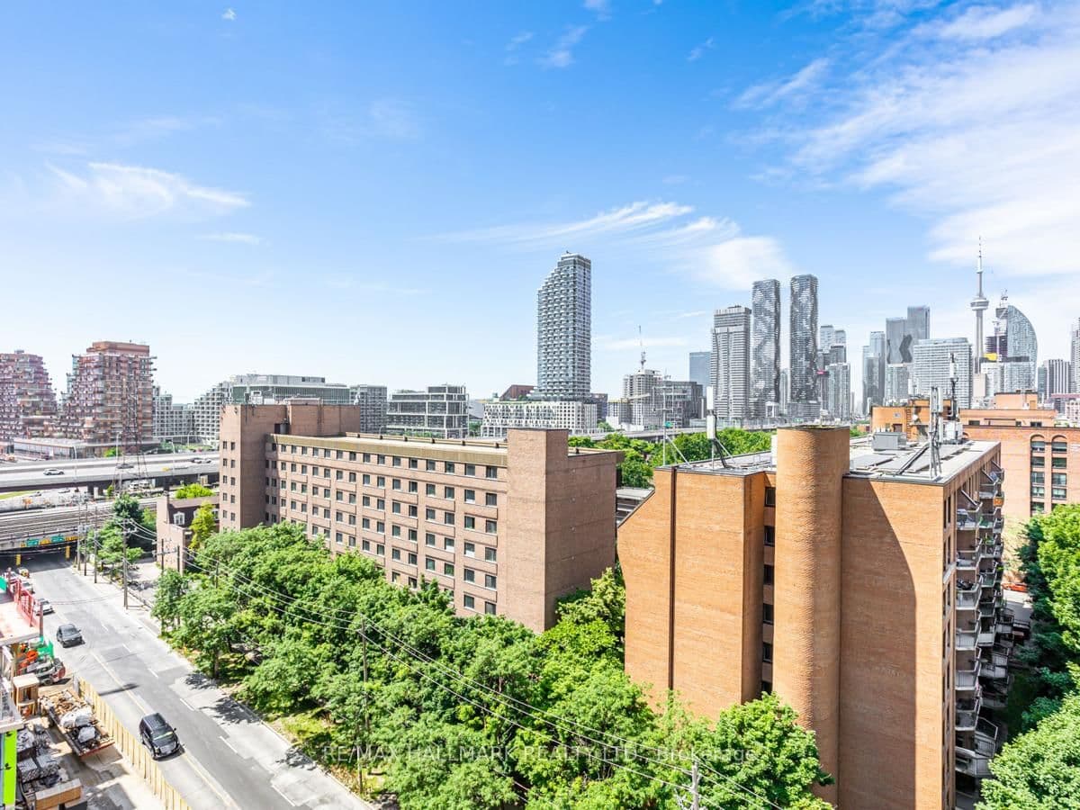 39 Parliament Street, Unit 1102 thumbnail 24