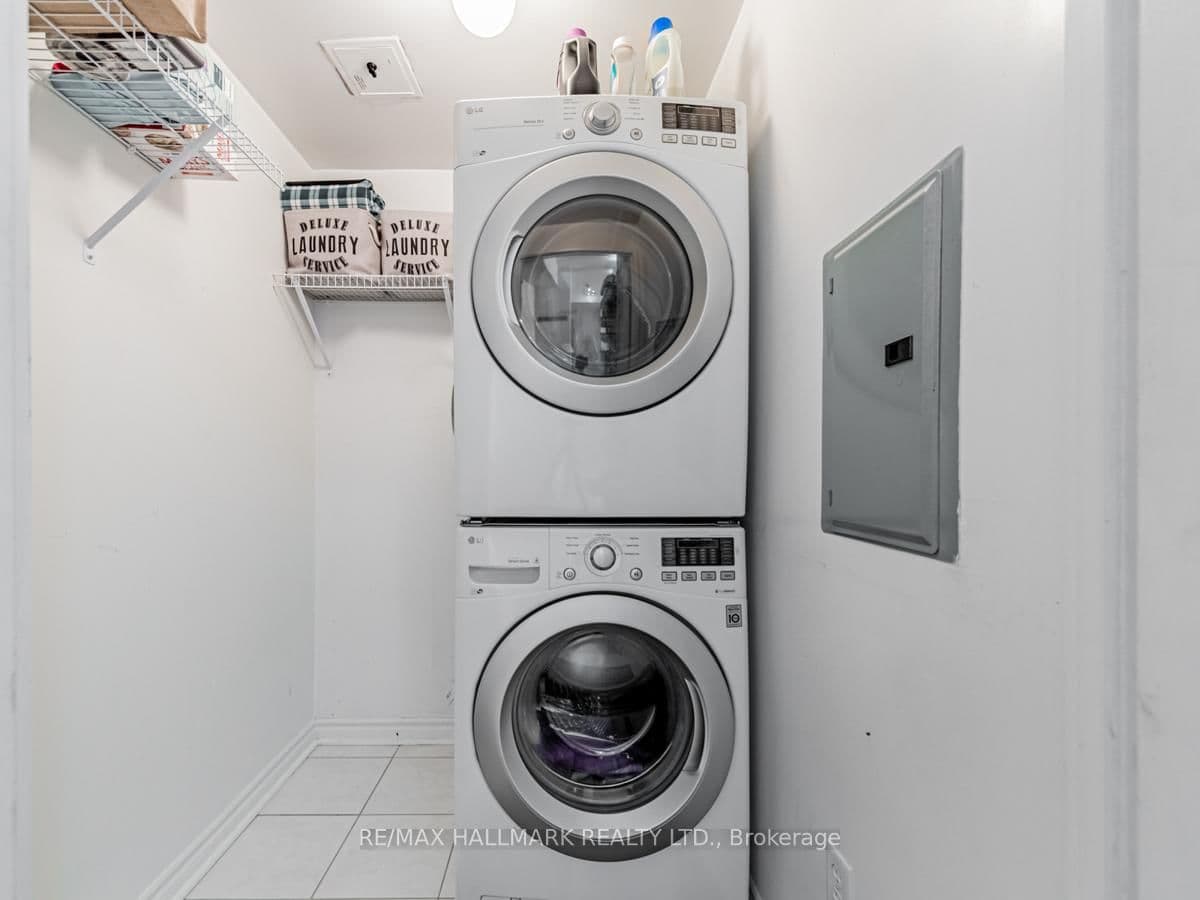 39 Parliament Street, Unit 1102 thumbnail 26