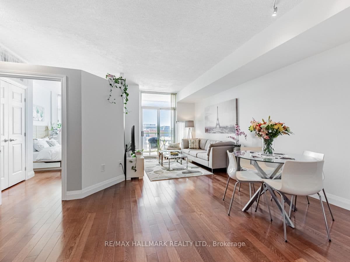 39 Parliament Street, Unit 1102 thumbnail 3