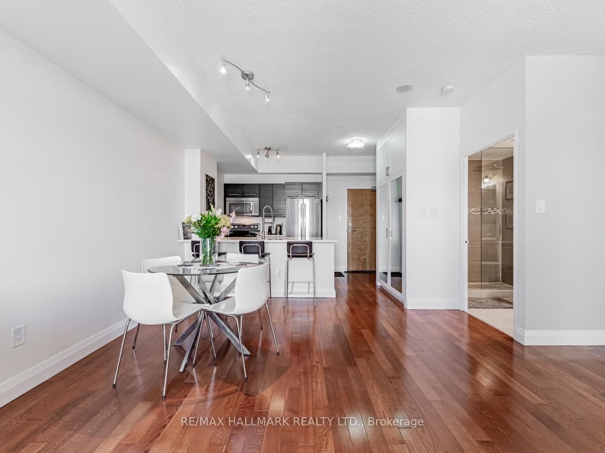 39 Parliament Street, Unit 1102 thumbnail 7