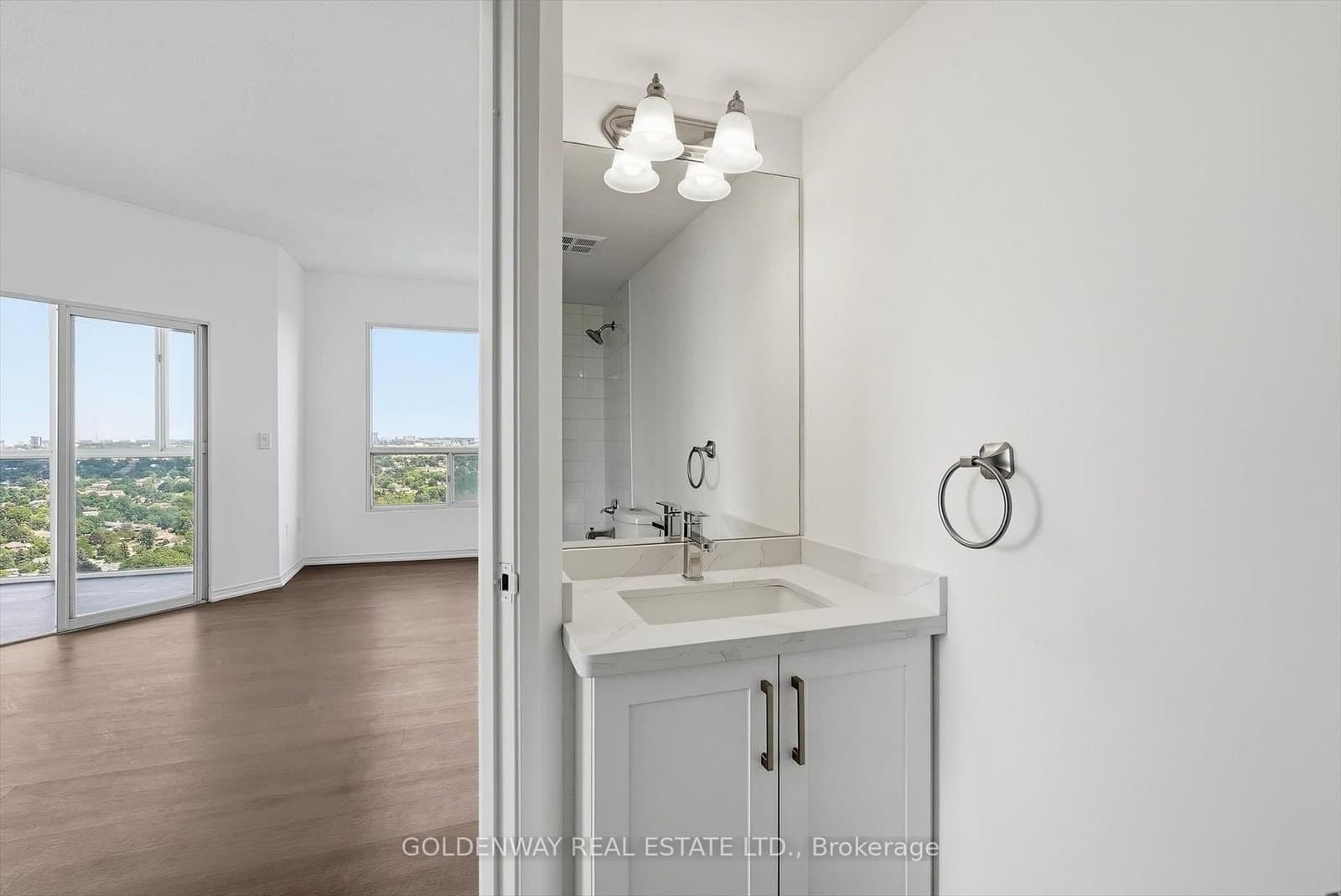 7 Concorde Place, Unit 2901 thumbnail 14