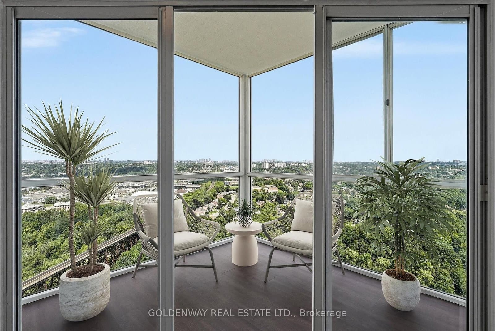 7 Concorde Place, Unit 2901 thumbnail 8