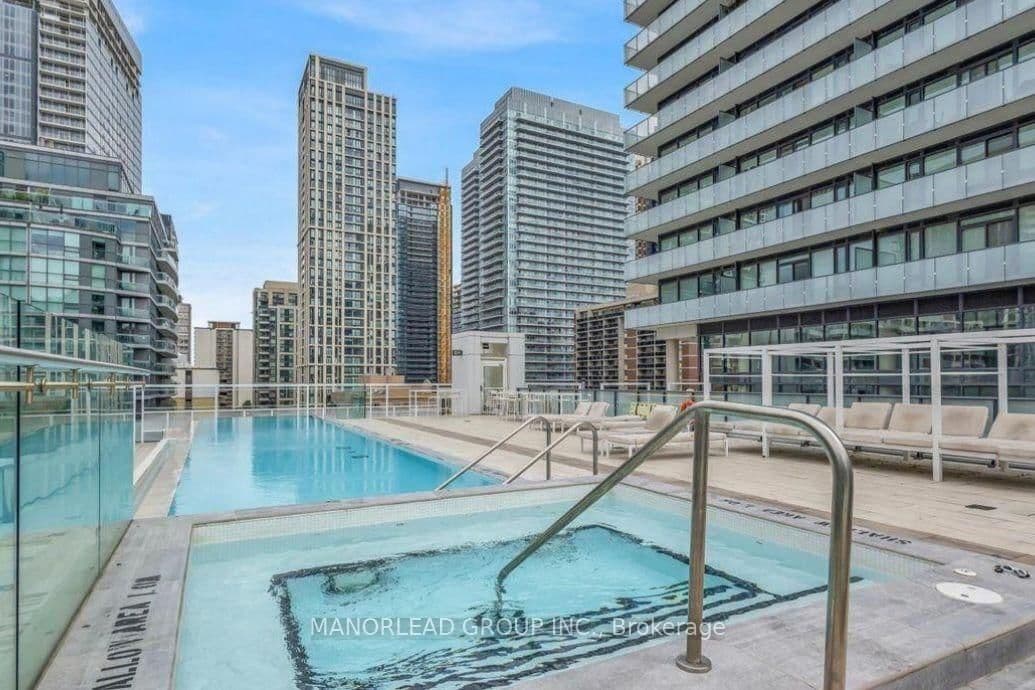 161 Roehampton Avenue, Unit 3209 thumbnail 11