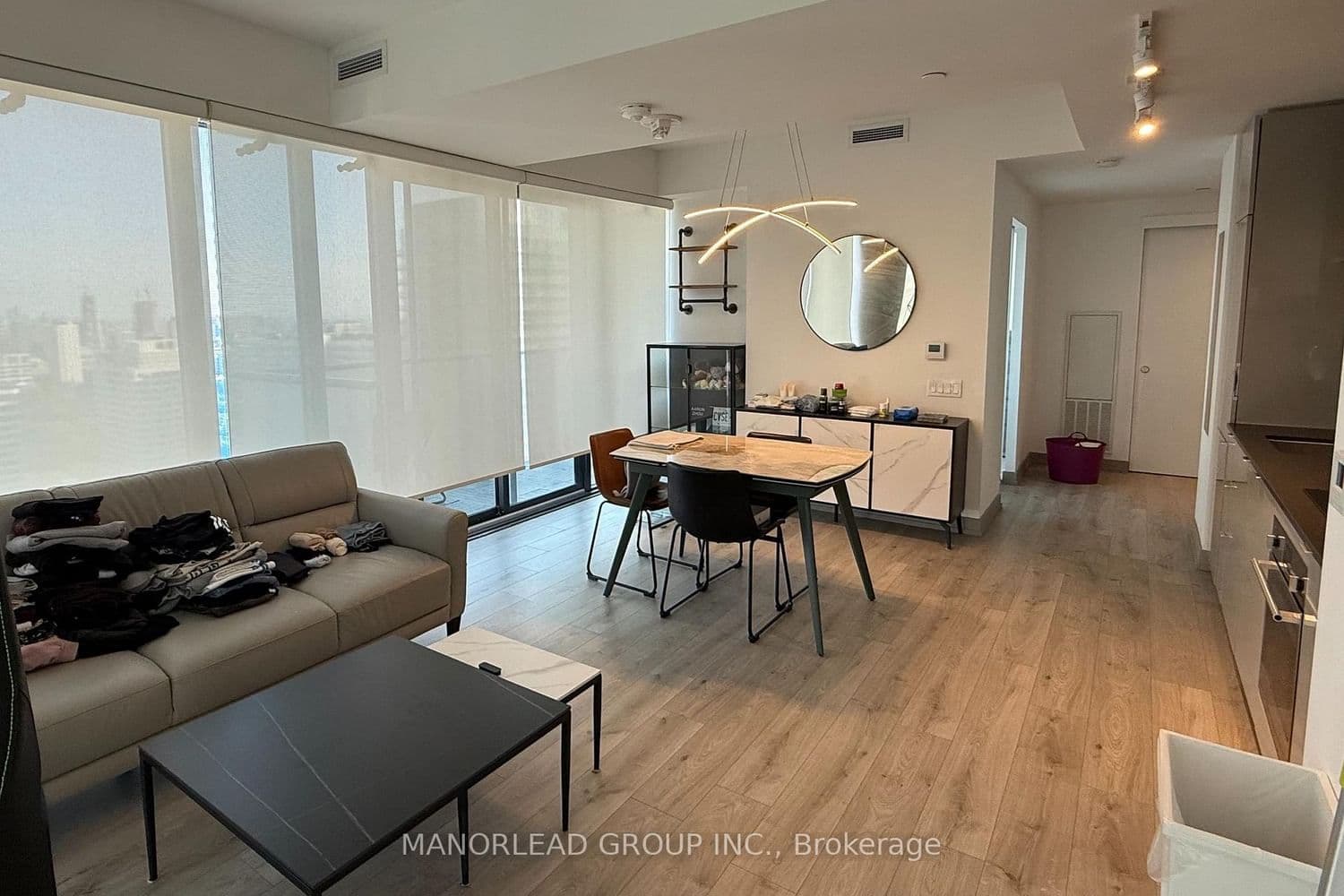 161 Roehampton Avenue, Unit 3209 thumbnail 3