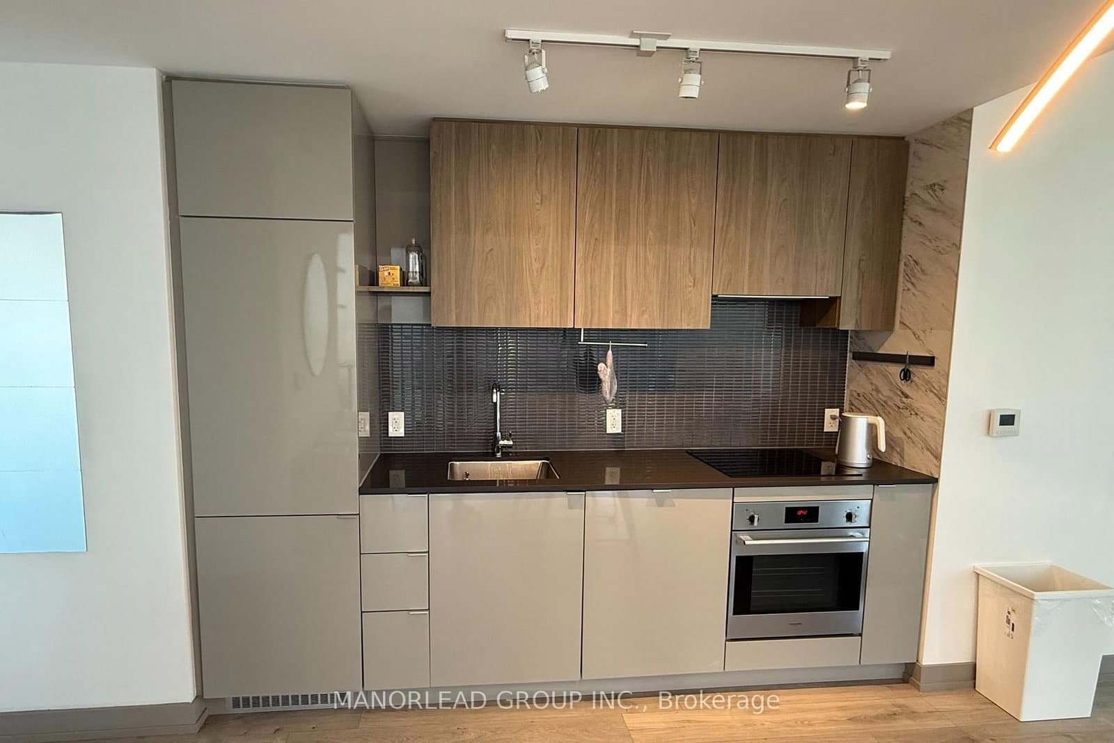 161 Roehampton Avenue, Unit 3209 thumbnail 7