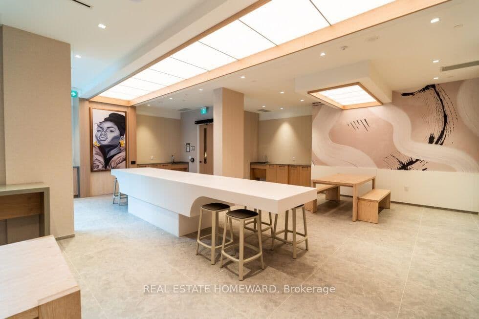 10 Oak Street, Unit 1703 thumbnail 7