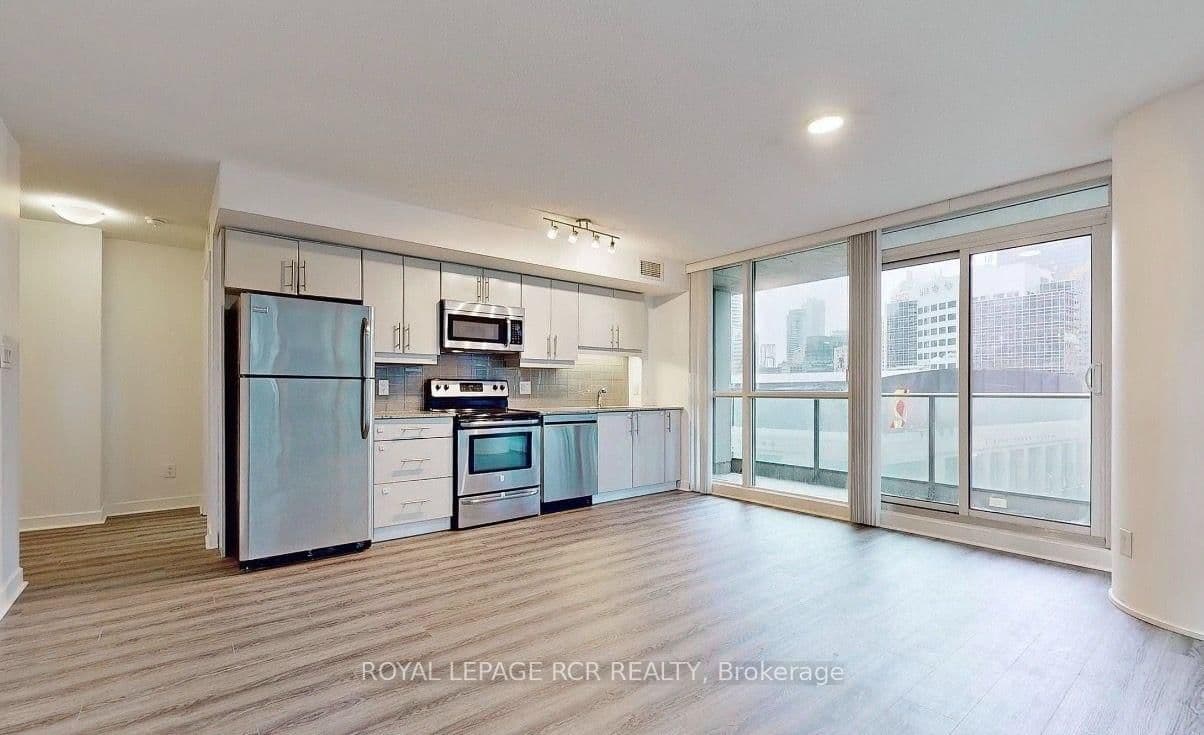 33 Bay Street, Unit 904 - Image 1