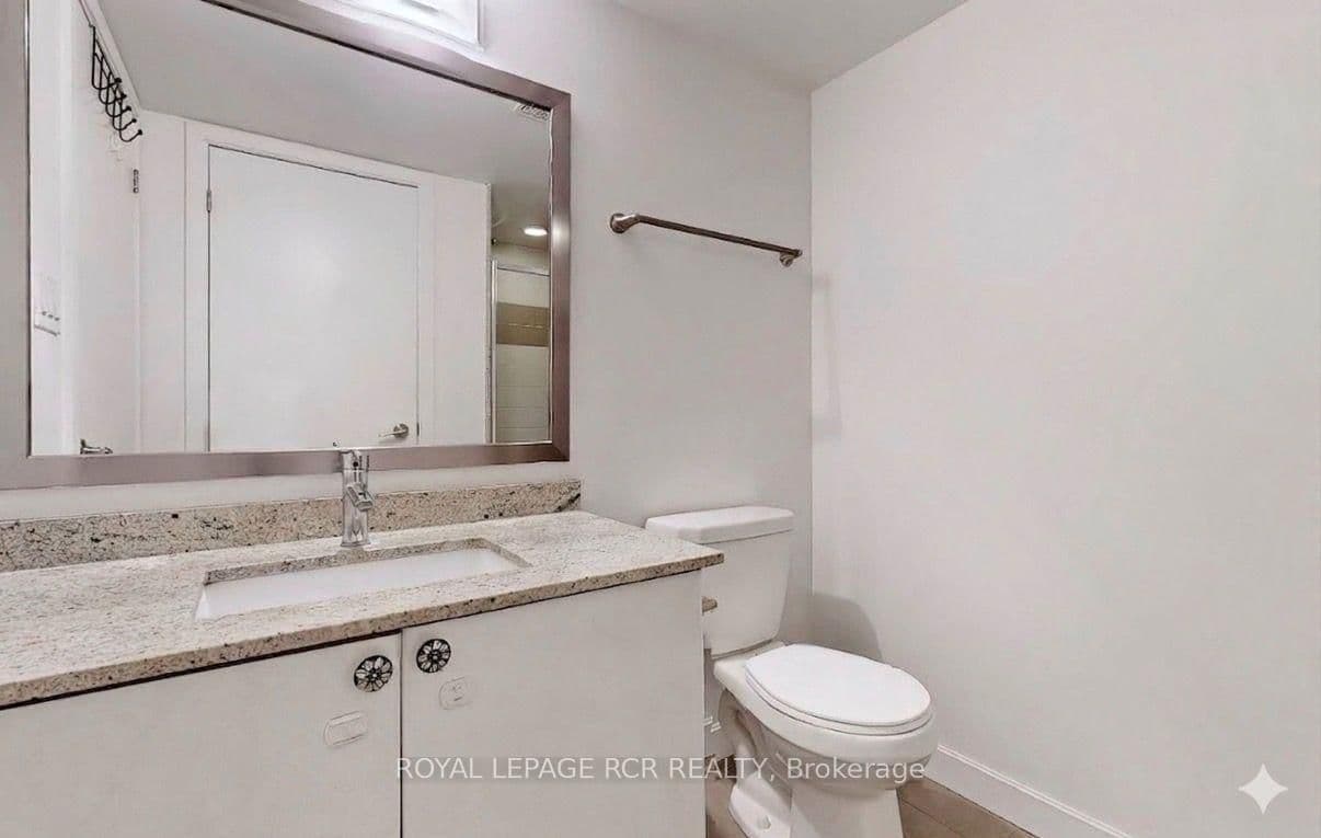 33 Bay Street, Unit 904 thumbnail 9
