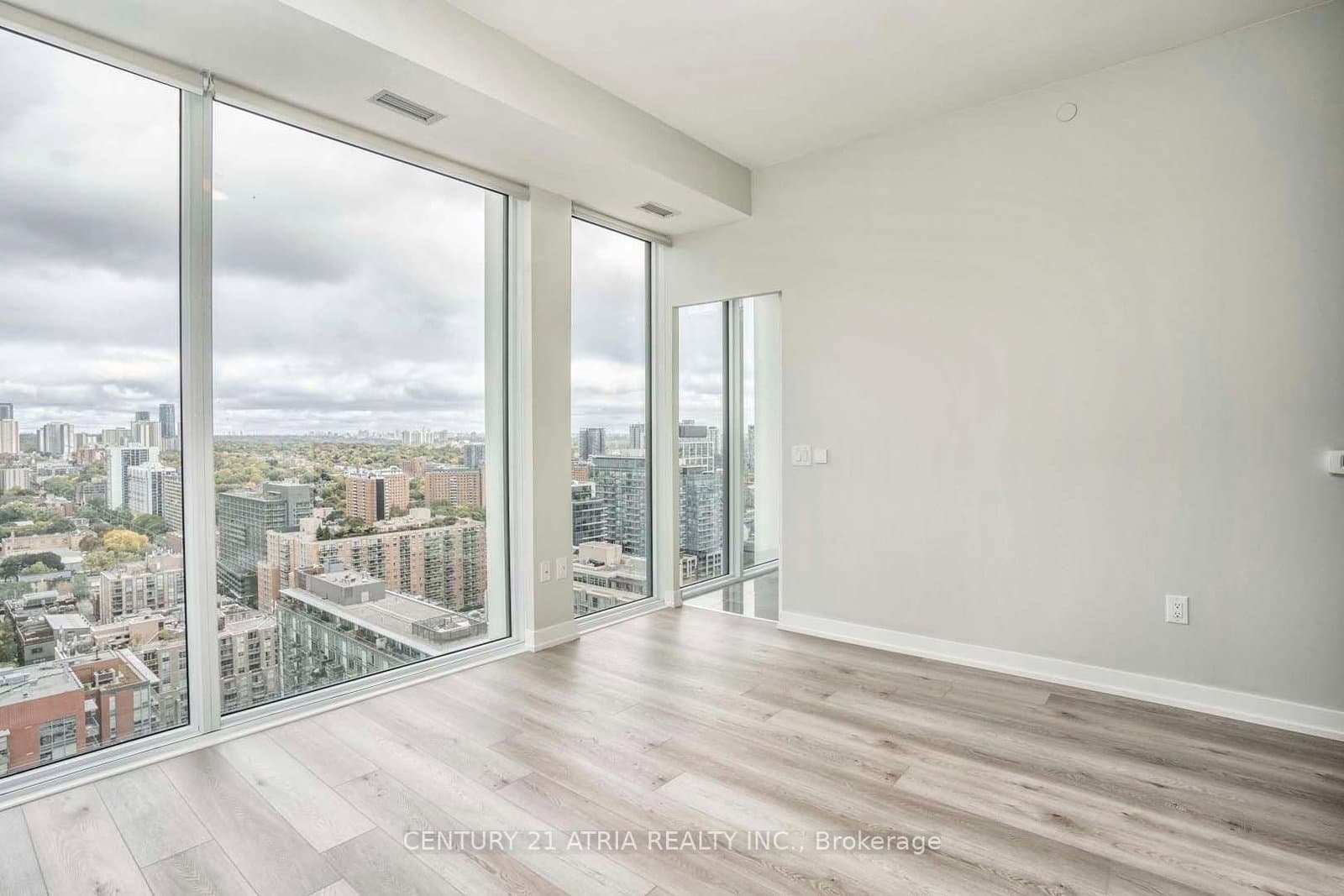 158 Front Street, Unit 2601 thumbnail 19