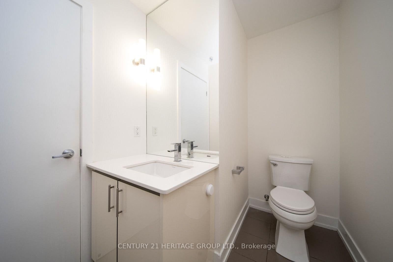 75 The Donway W, Unit 509 thumbnail 13