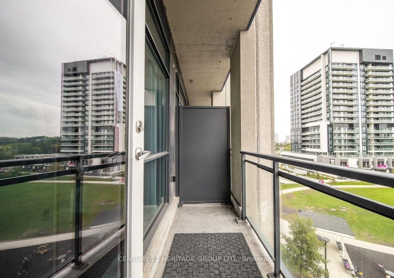 75 The Donway W, Unit 509 thumbnail 15