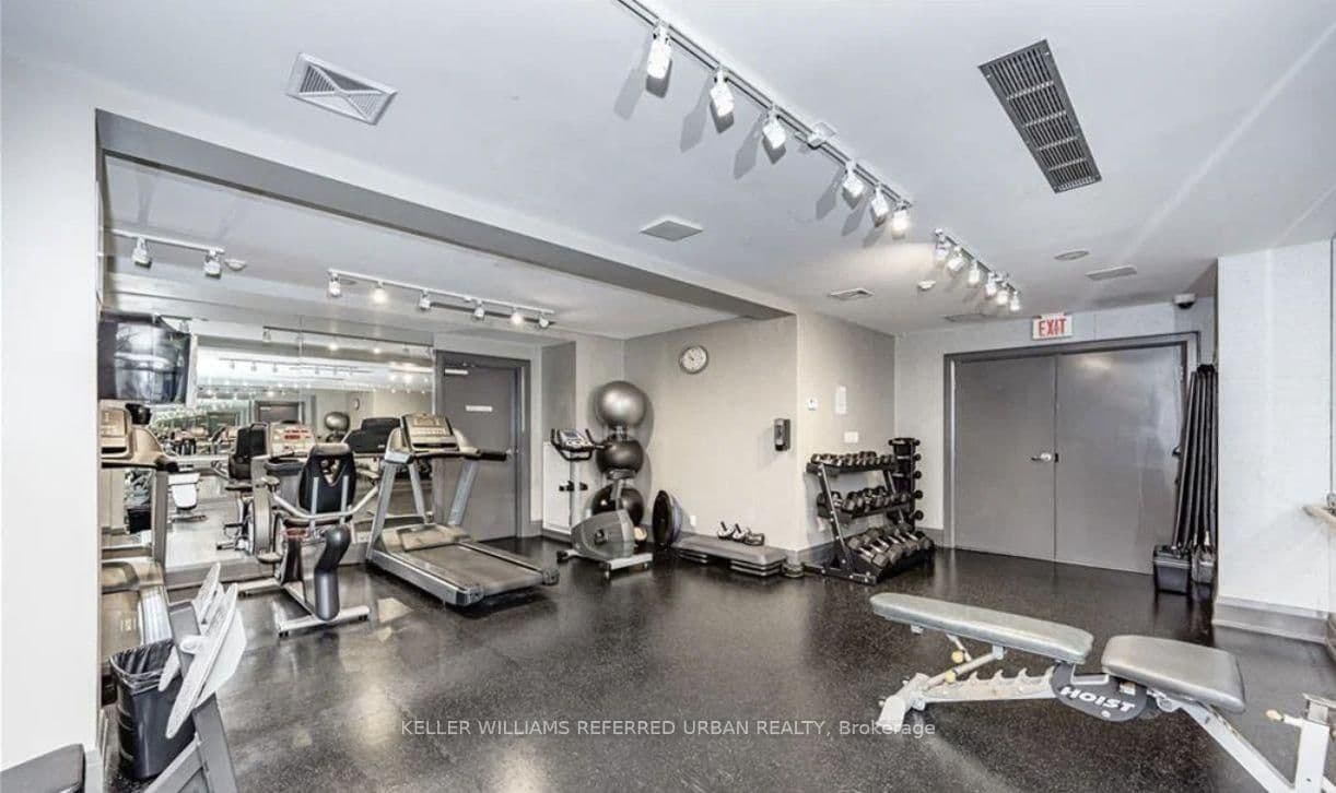 35 Hayden Street, Unit 422 thumbnail 14