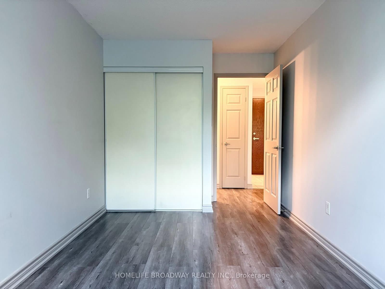 39 Pemberton Avenue, Unit 109 thumbnail 11