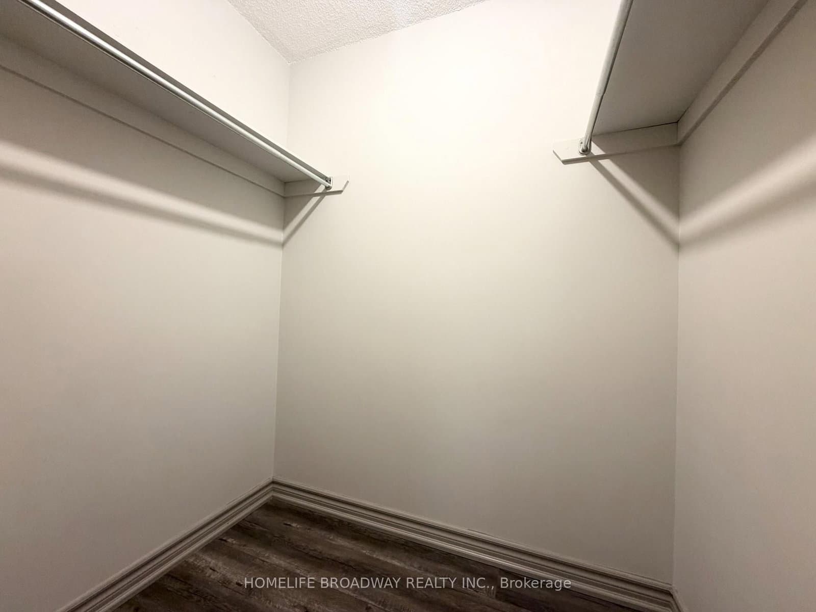 39 Pemberton Avenue, Unit 109 thumbnail 13