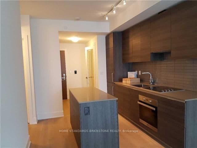 200 Bloor Street W, Unit 502 thumbnail 12