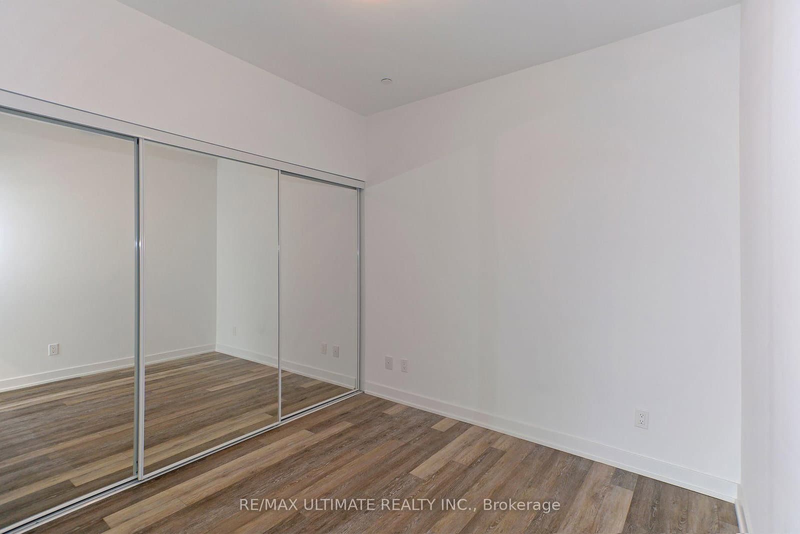 5180 Yonge Street, Unit 415 thumbnail 10