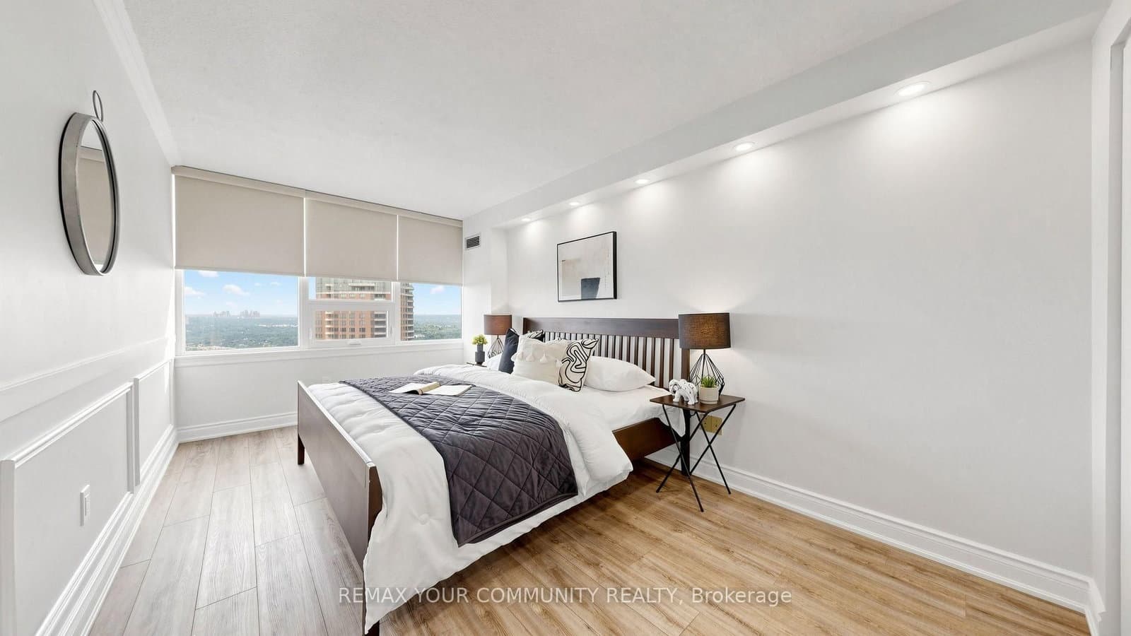 55 Skymark Drive, Unit 2704 thumbnail 28