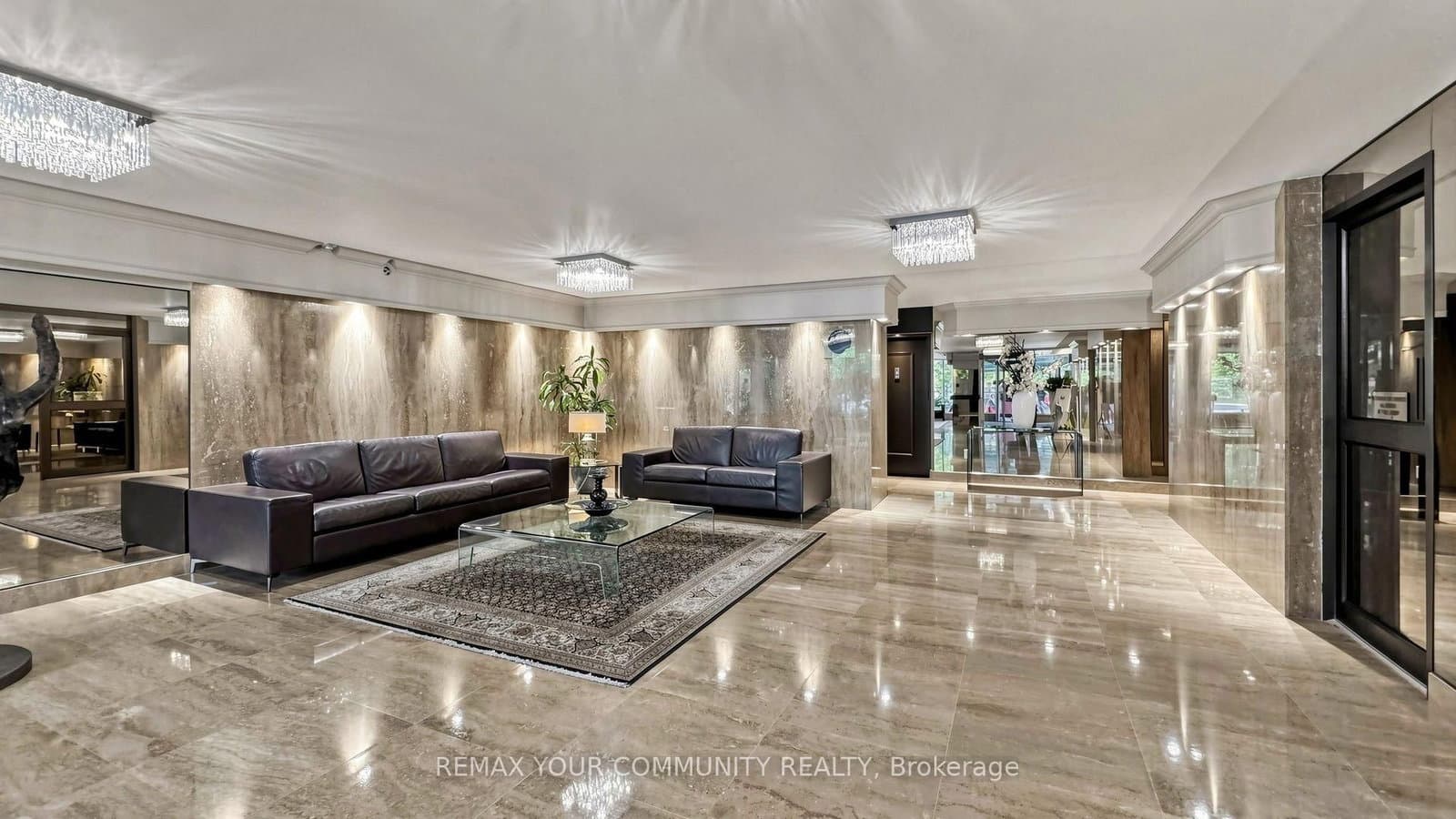 55 Skymark Drive, Unit 2704 thumbnail 5