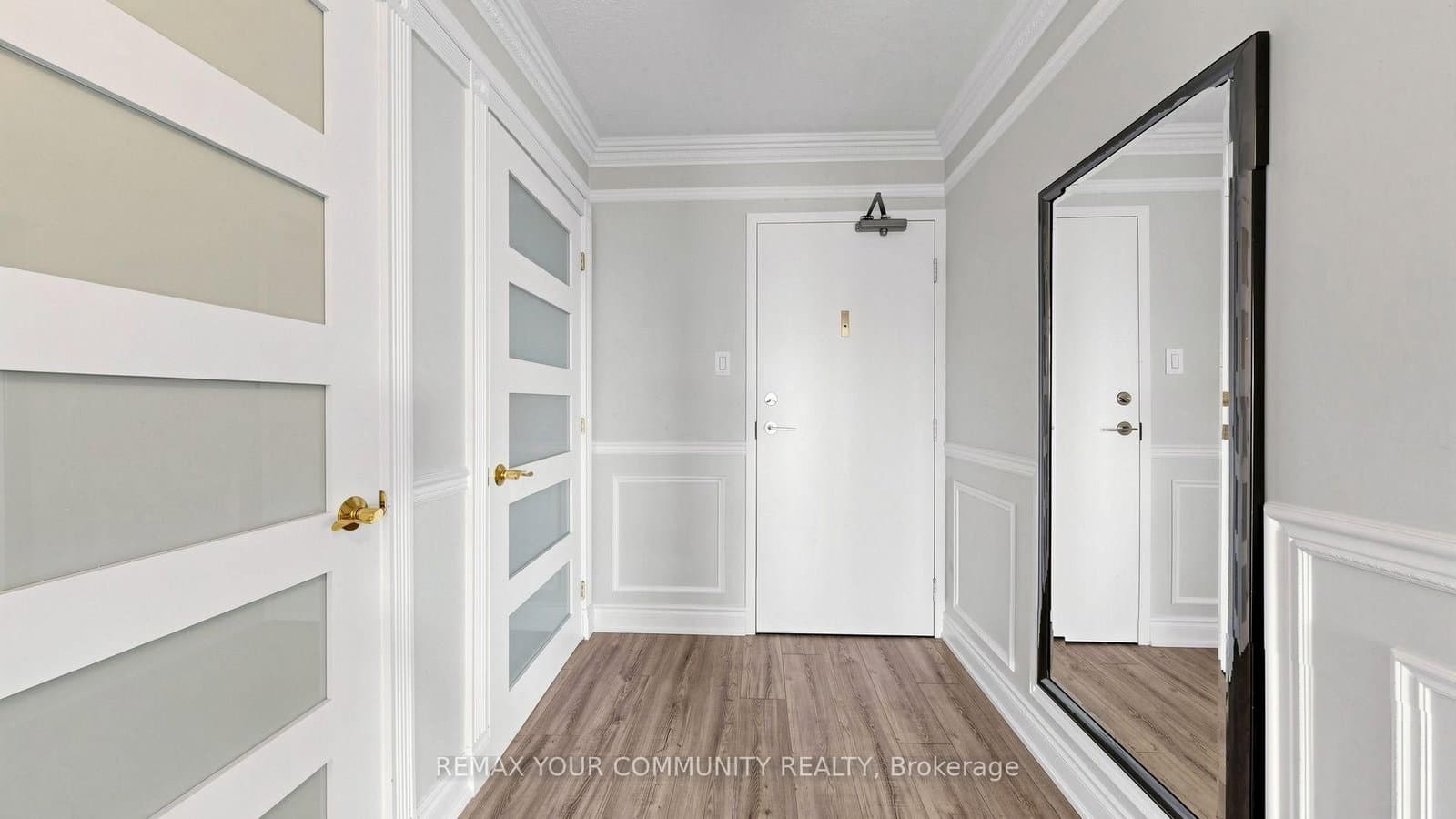 55 Skymark Drive, Unit 2704 thumbnail 8