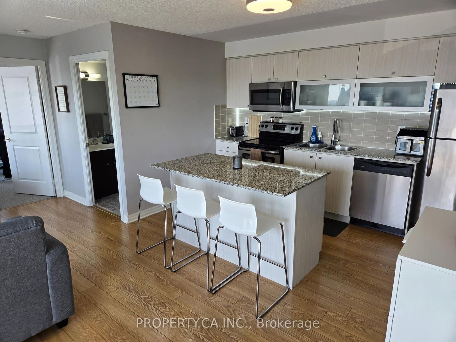 2015 Sheppard Avenue E, Unit 1710 - Image 1