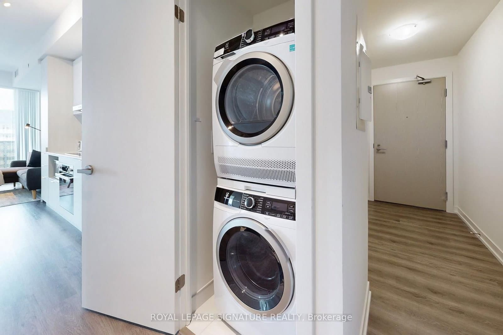 138 Downes Street, Unit 5203 thumbnail 27