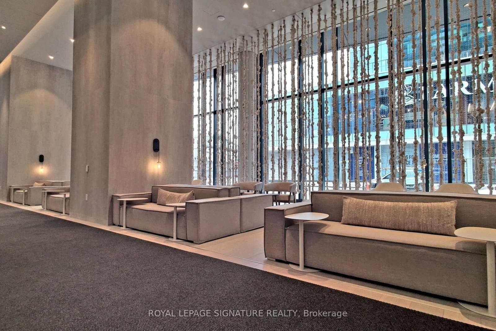 138 Downes Street, Unit 5203 thumbnail 6
