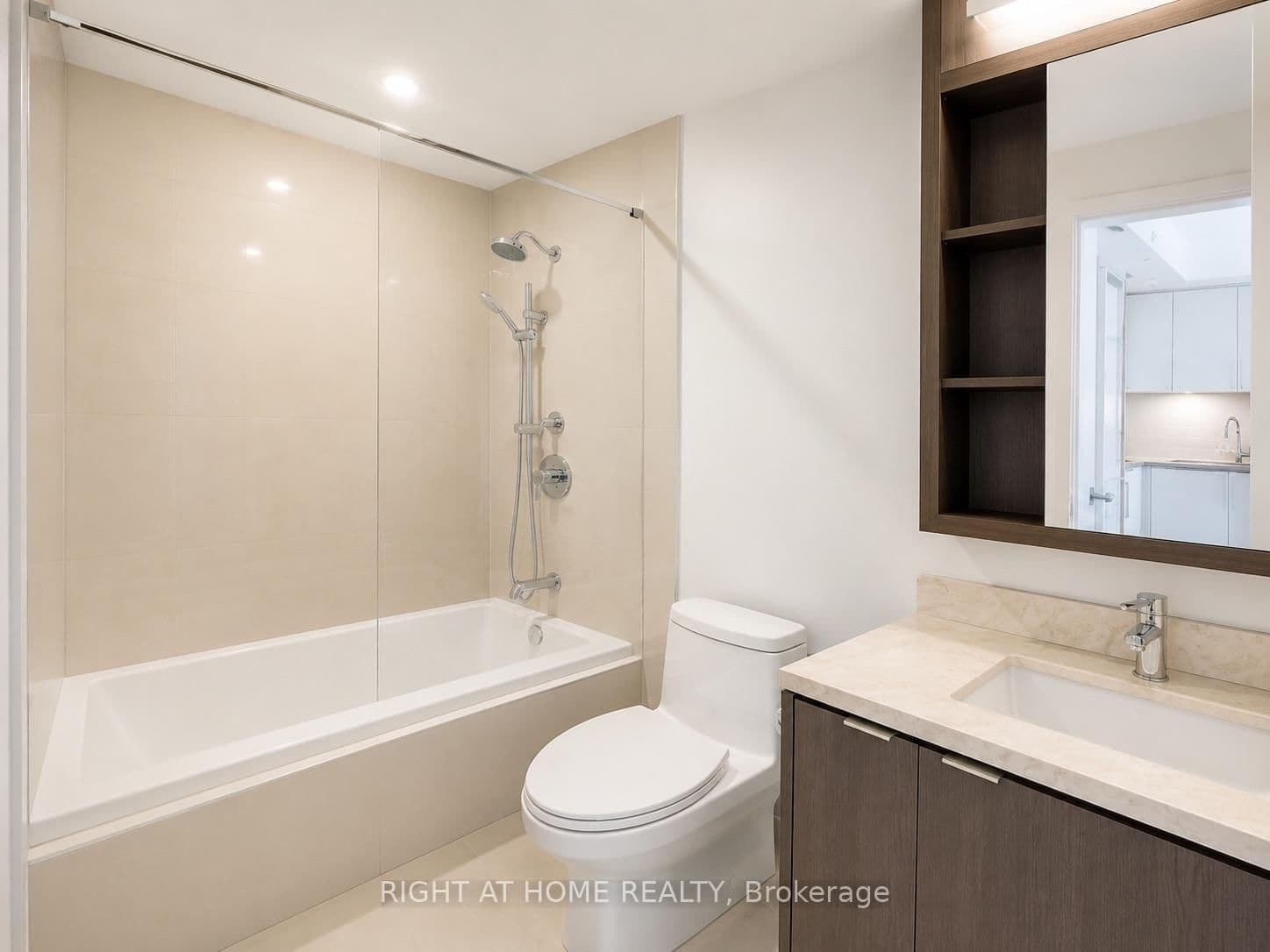 115 Blue Jays Way, Unit 910 thumbnail 6