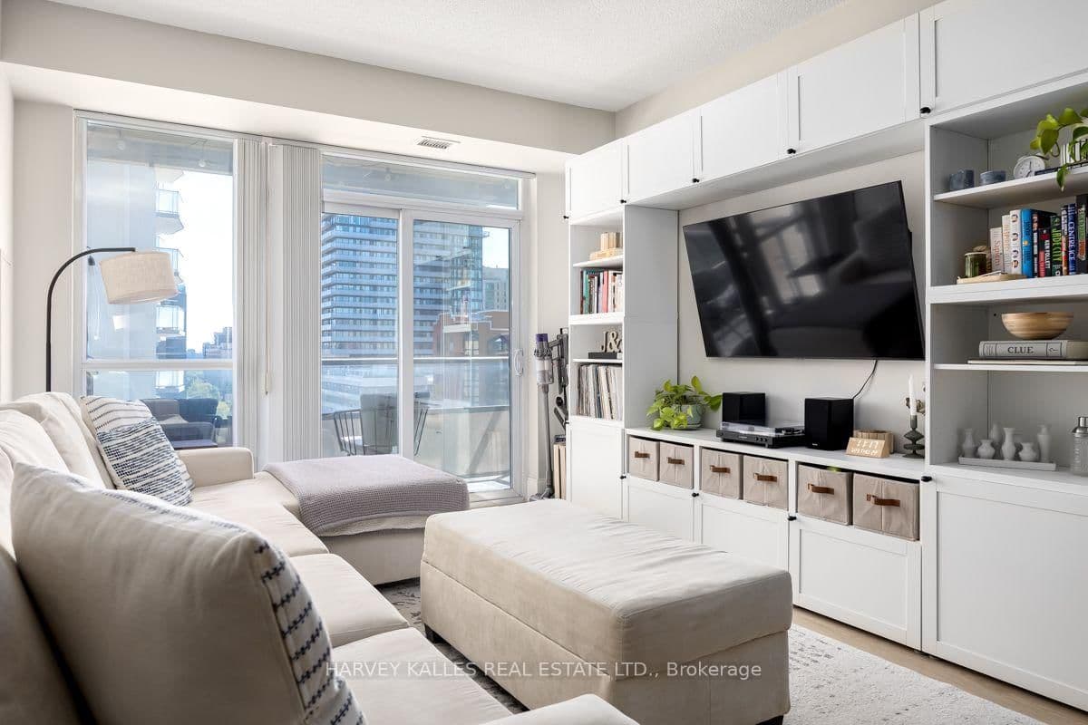 70 Roehampton Avenue, Unit 813 thumbnail 10