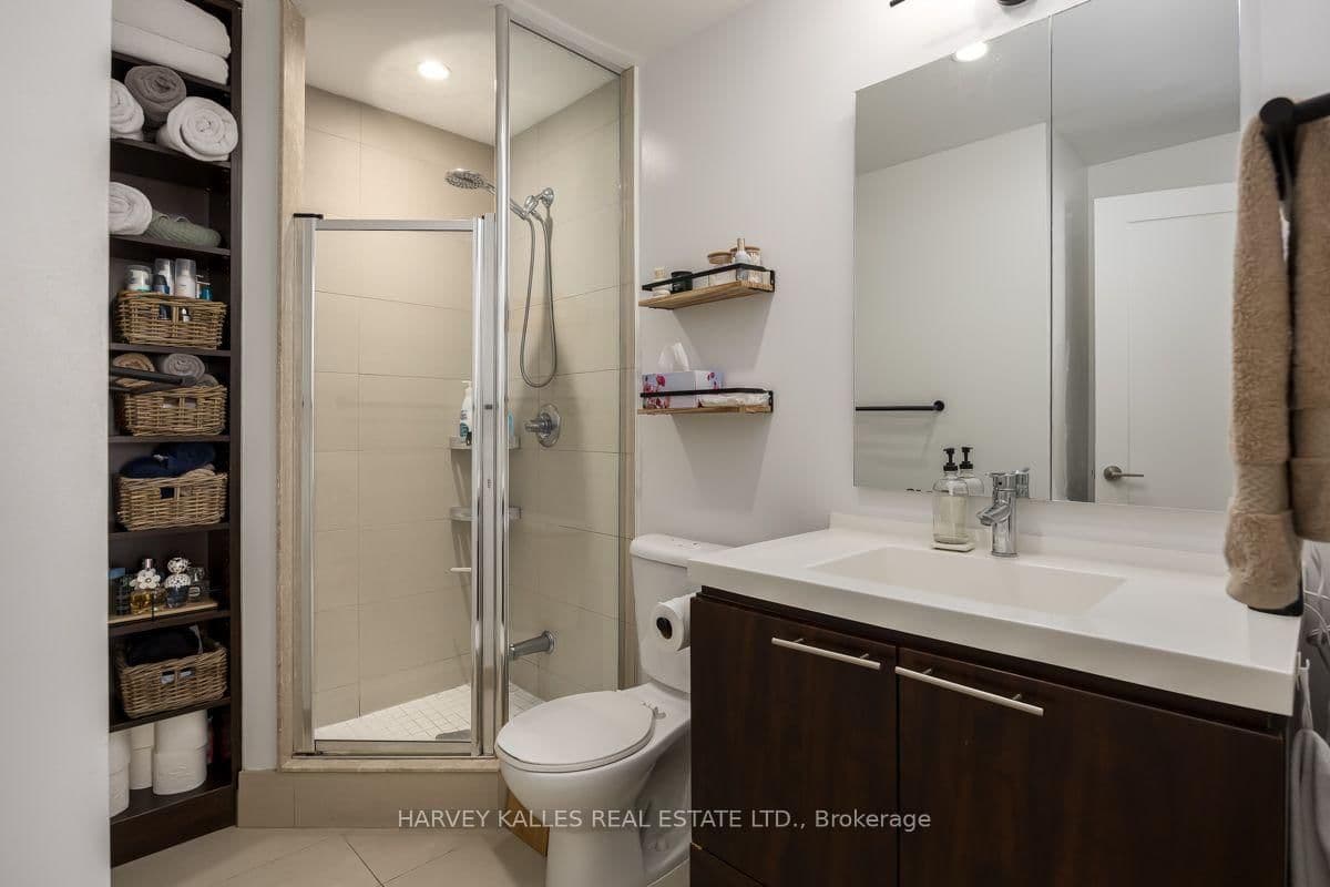 70 Roehampton Avenue, Unit 813 thumbnail 14
