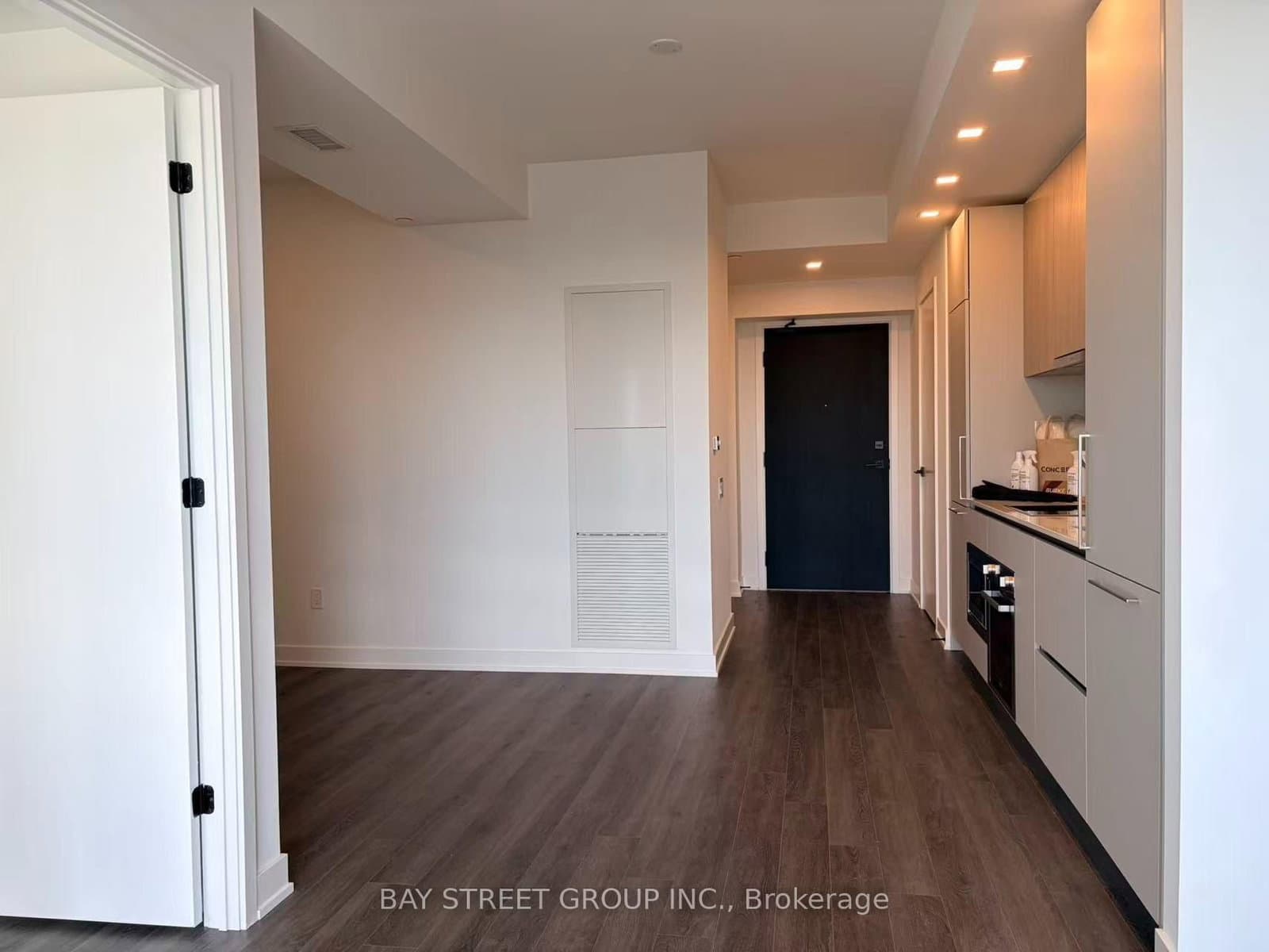 609 Sherbourne Street, Unit 4710 thumbnail 9