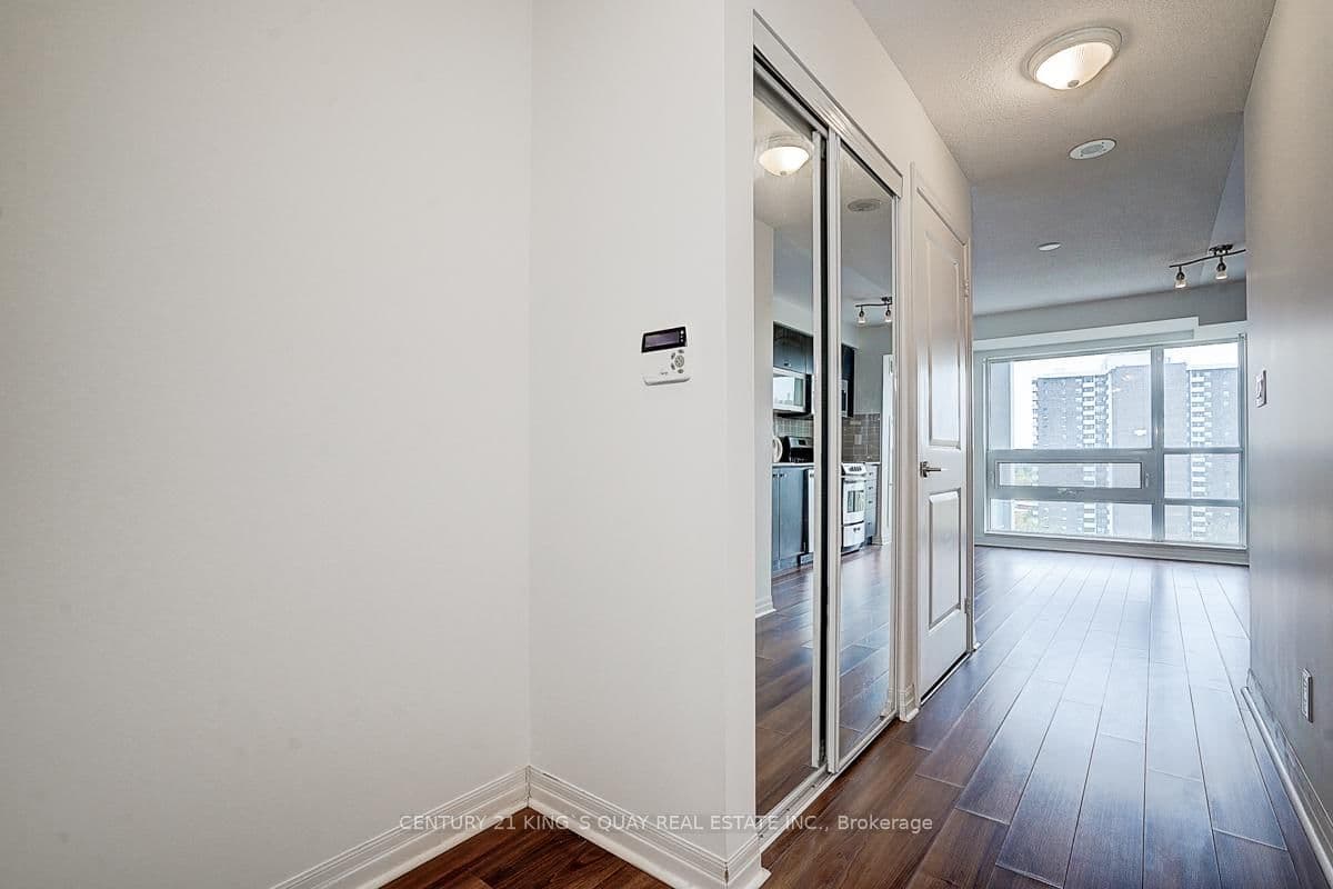 2015 Sheppard Avenue E, Unit 1108 thumbnail 14