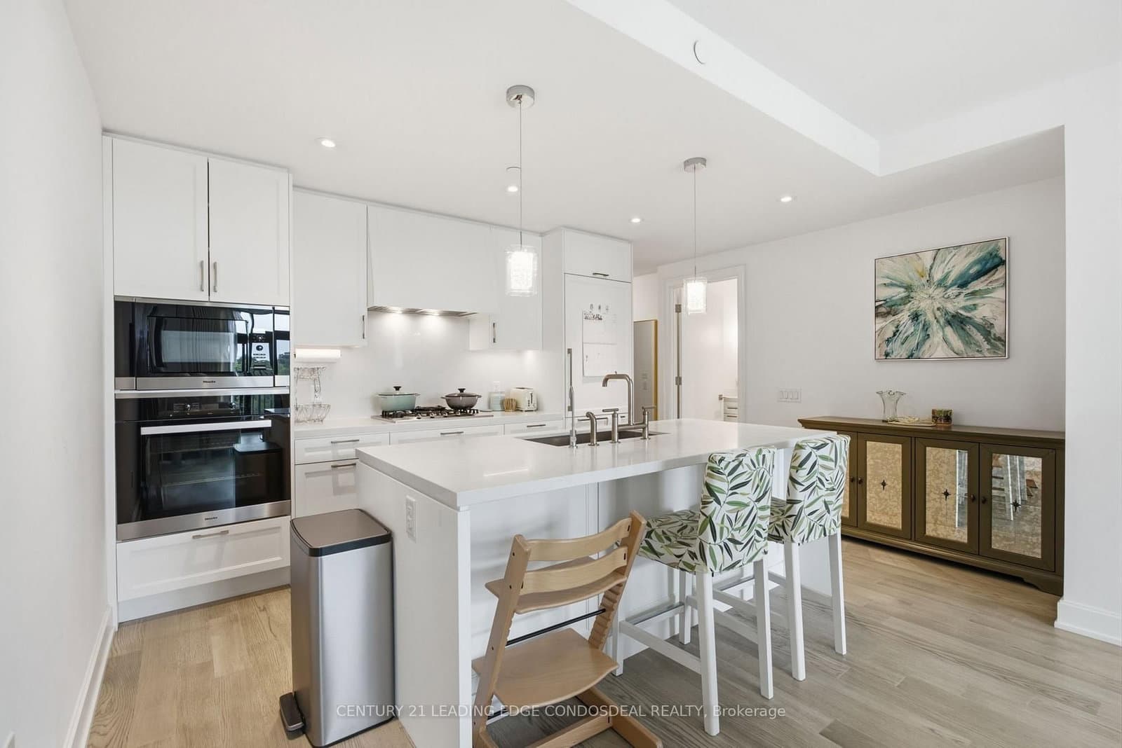 1 Strathgowan Avenue, Unit 503 thumbnail 10