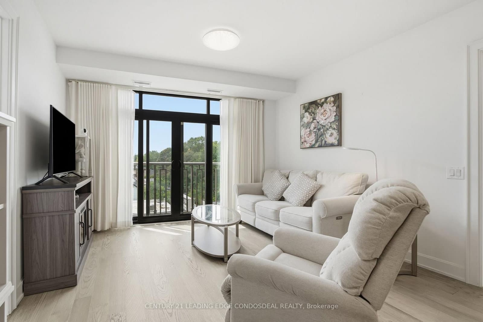 1 Strathgowan Avenue, Unit 503 thumbnail 15