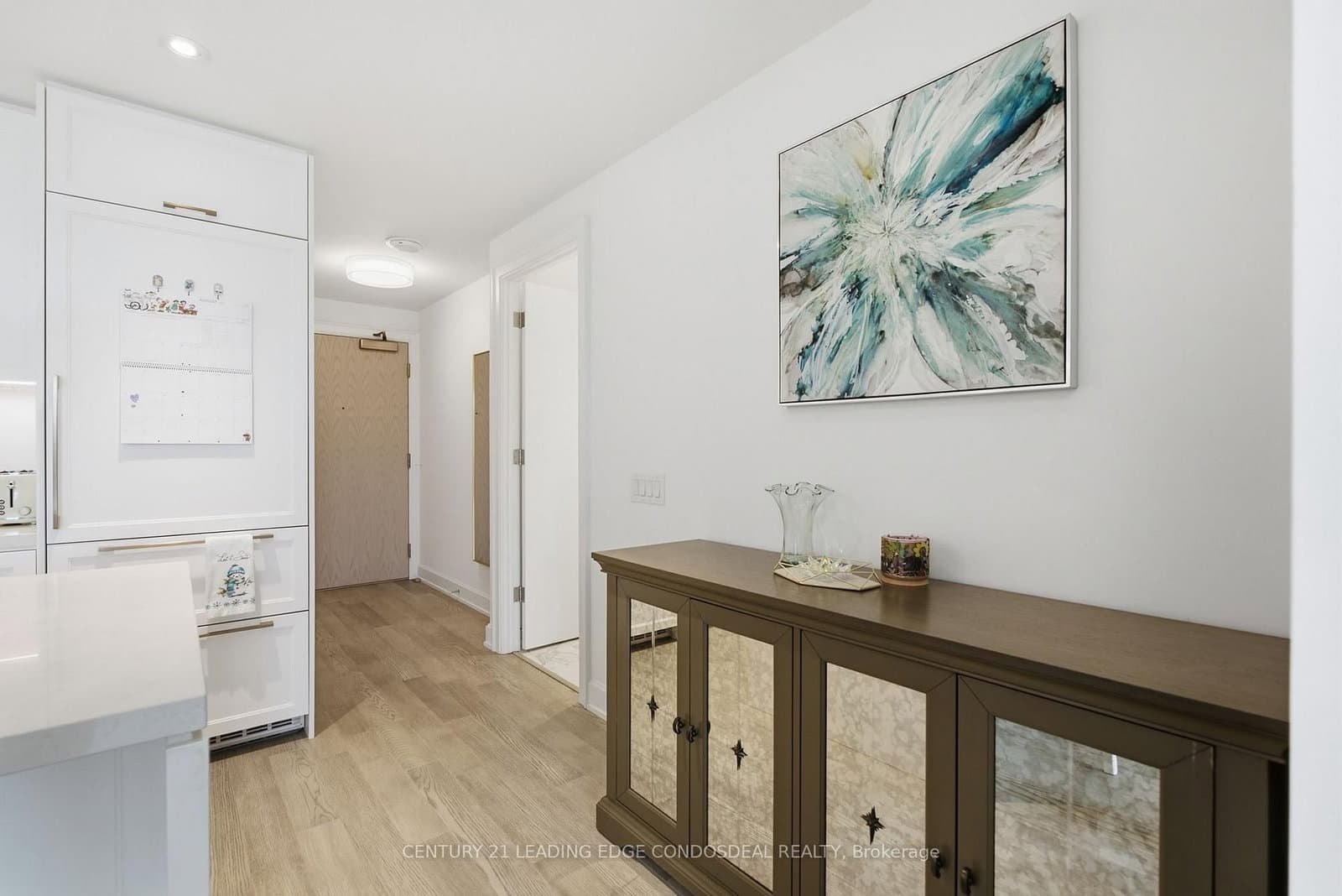 1 Strathgowan Avenue, Unit 503 thumbnail 8