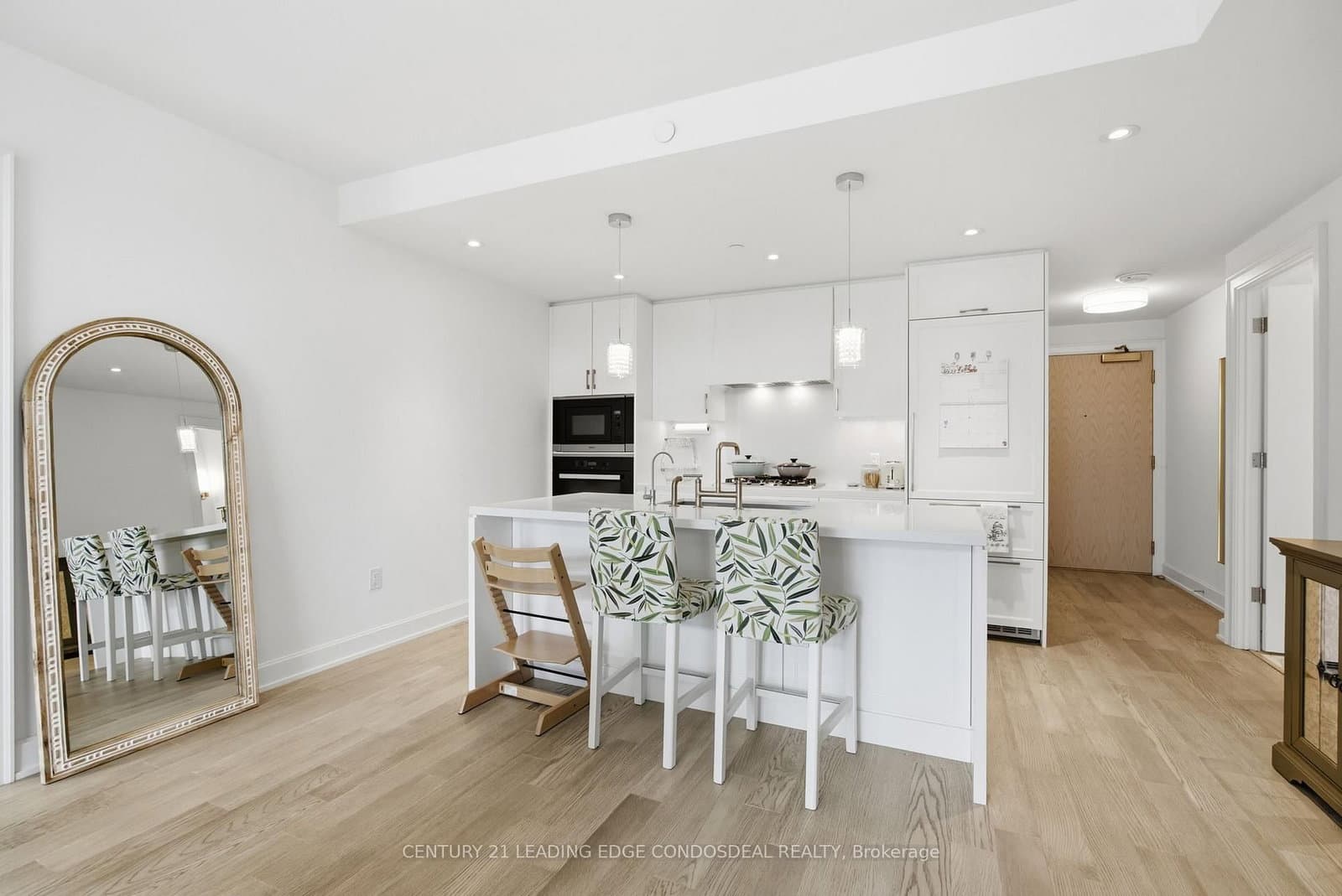 1 Strathgowan Avenue, Unit 503 thumbnail 9