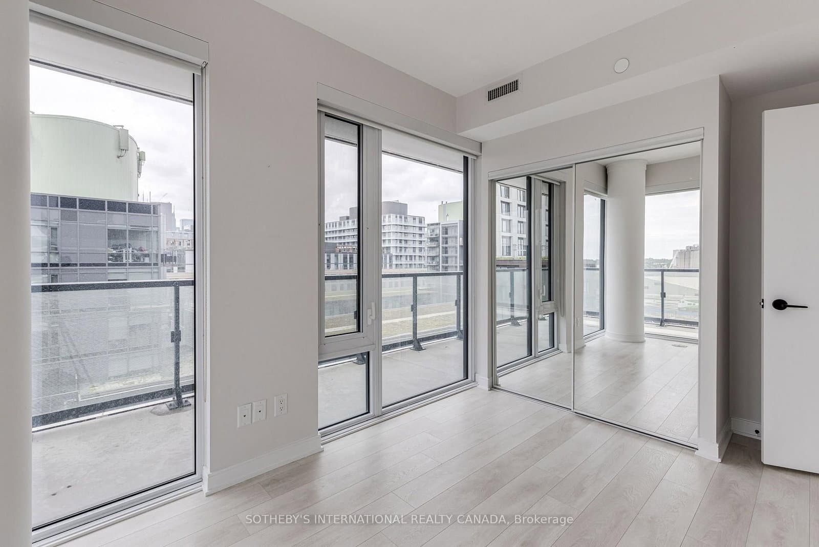 180 Mill Street, Unit S808 thumbnail 11