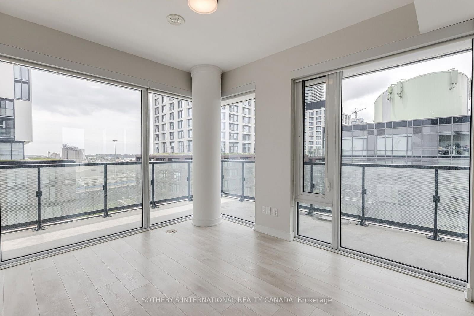 180 Mill Street, Unit S808 thumbnail 9