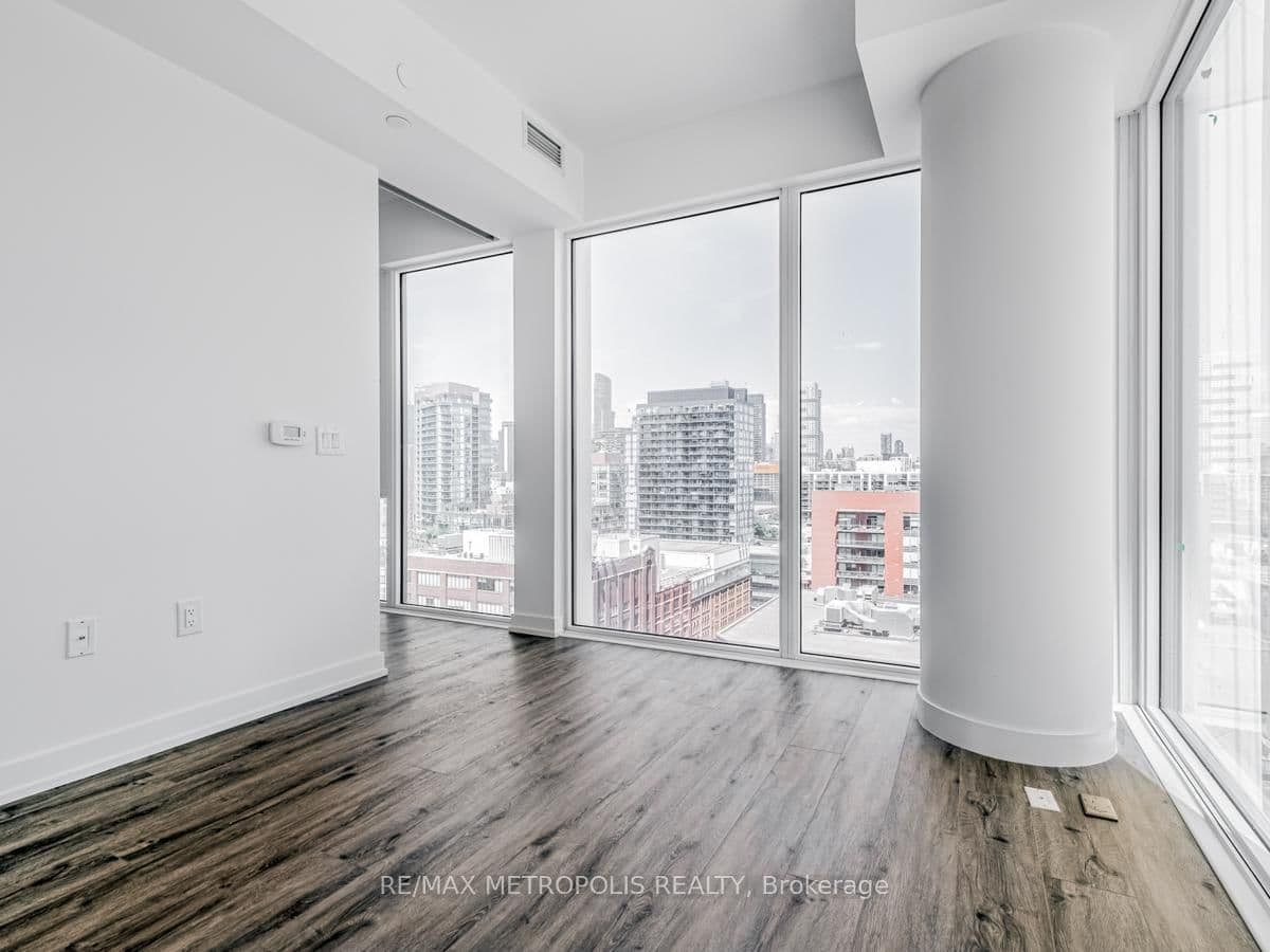 158 Front Street E, Unit 1508 thumbnail 17