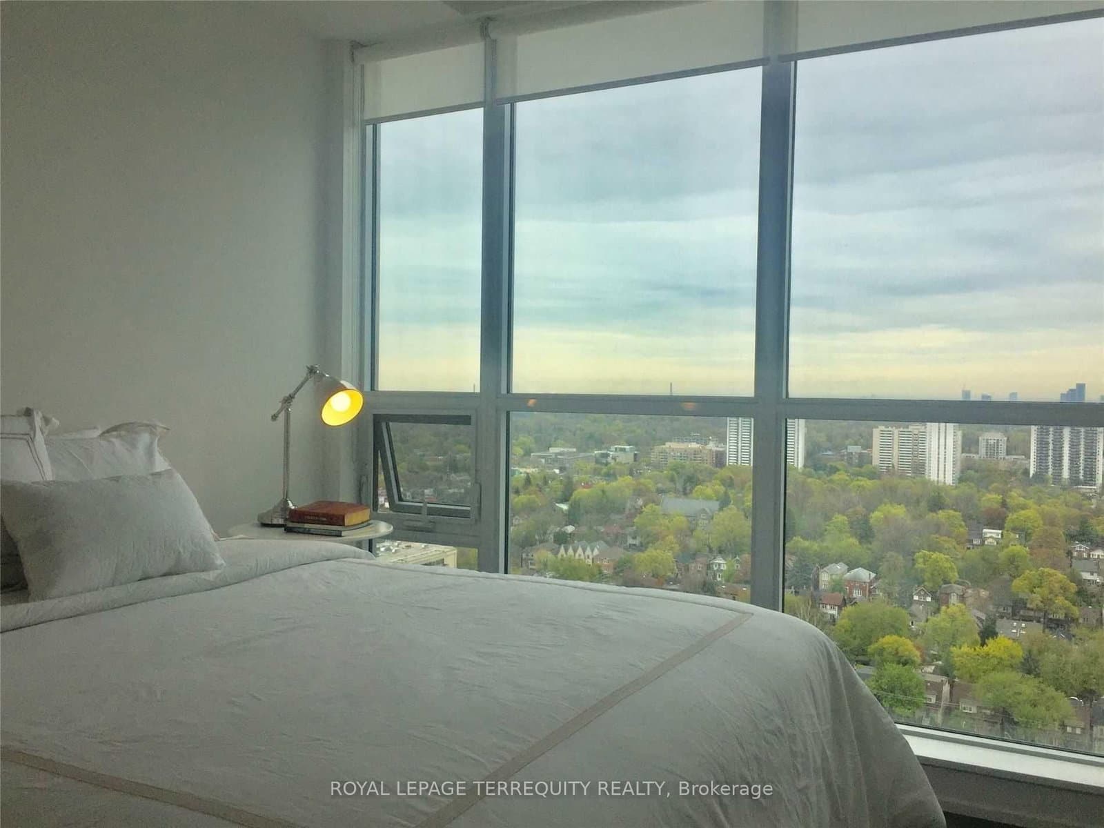 98 Lillian Street, Unit 2419 thumbnail 10