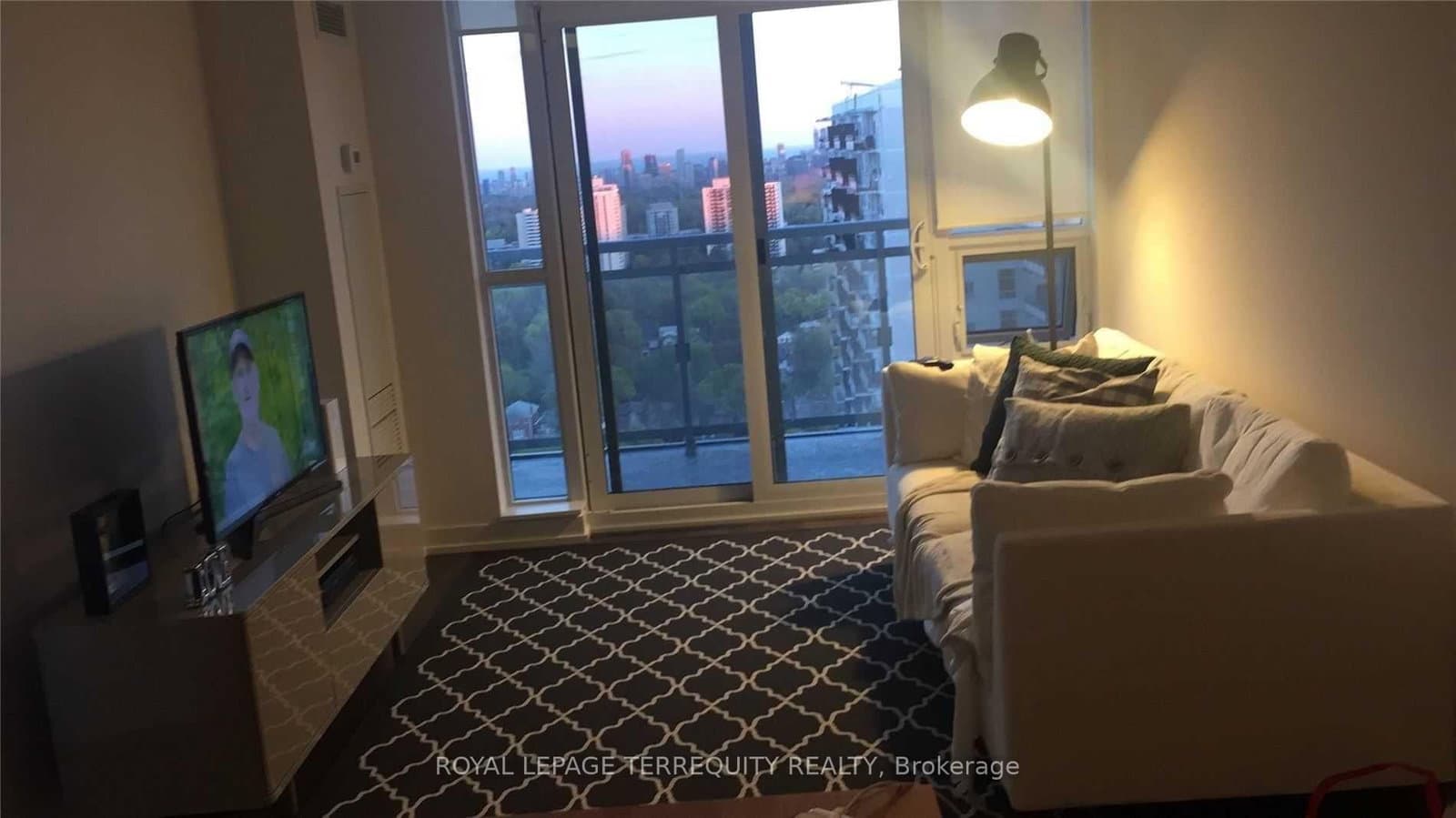 98 Lillian Street, Unit 2419 thumbnail 4