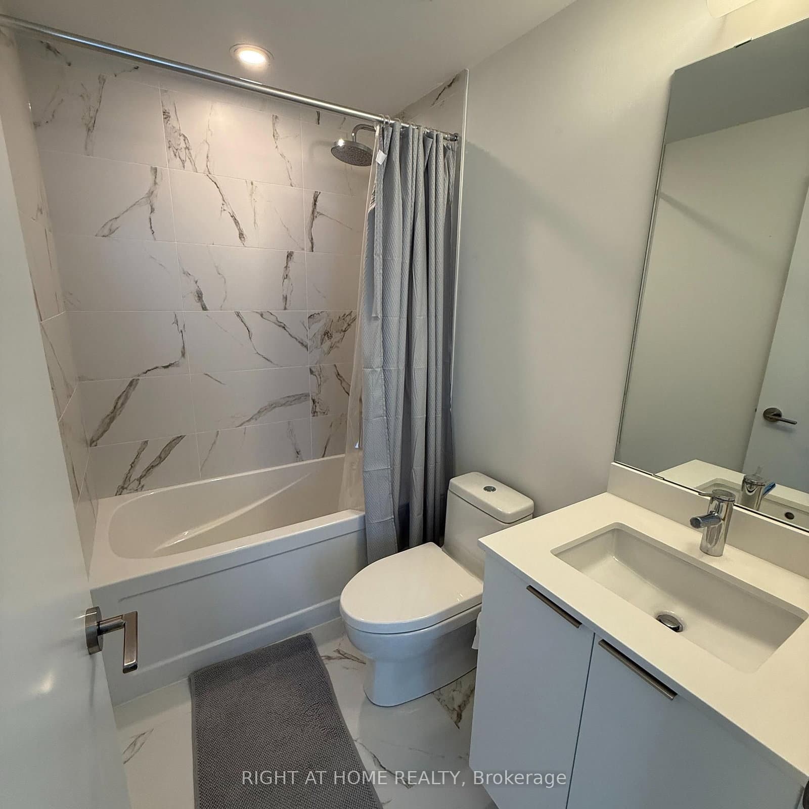 8 OLYMPIC GARDEN Drive, Unit S2702 thumbnail 16