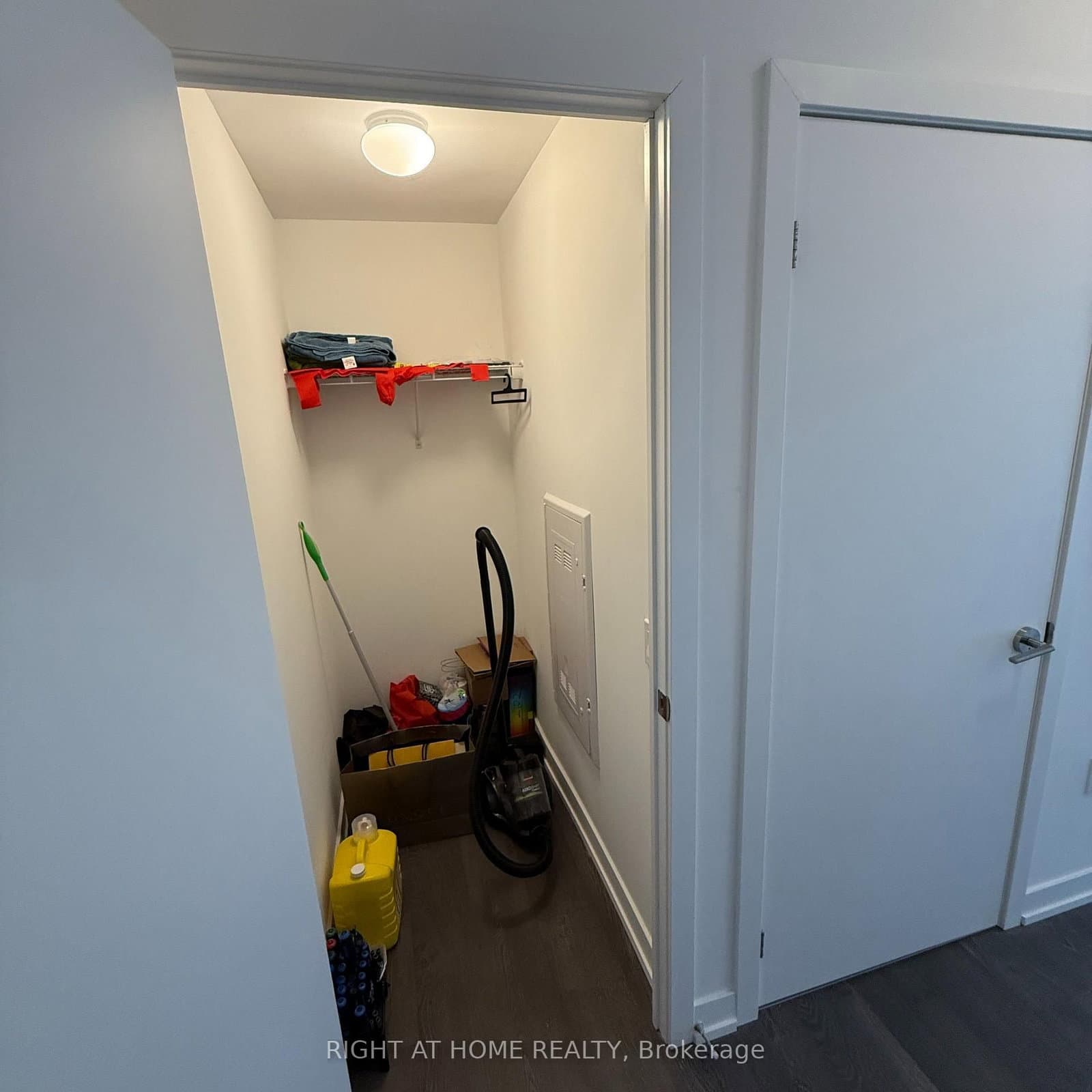 8 OLYMPIC GARDEN Drive, Unit S2702 thumbnail 22