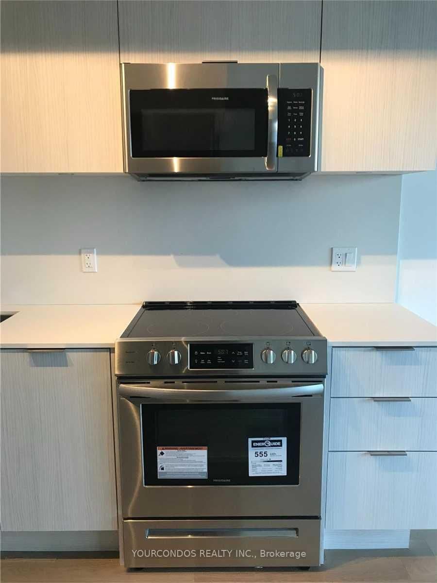 25 Richmond Street E, Unit 1114 thumbnail 5