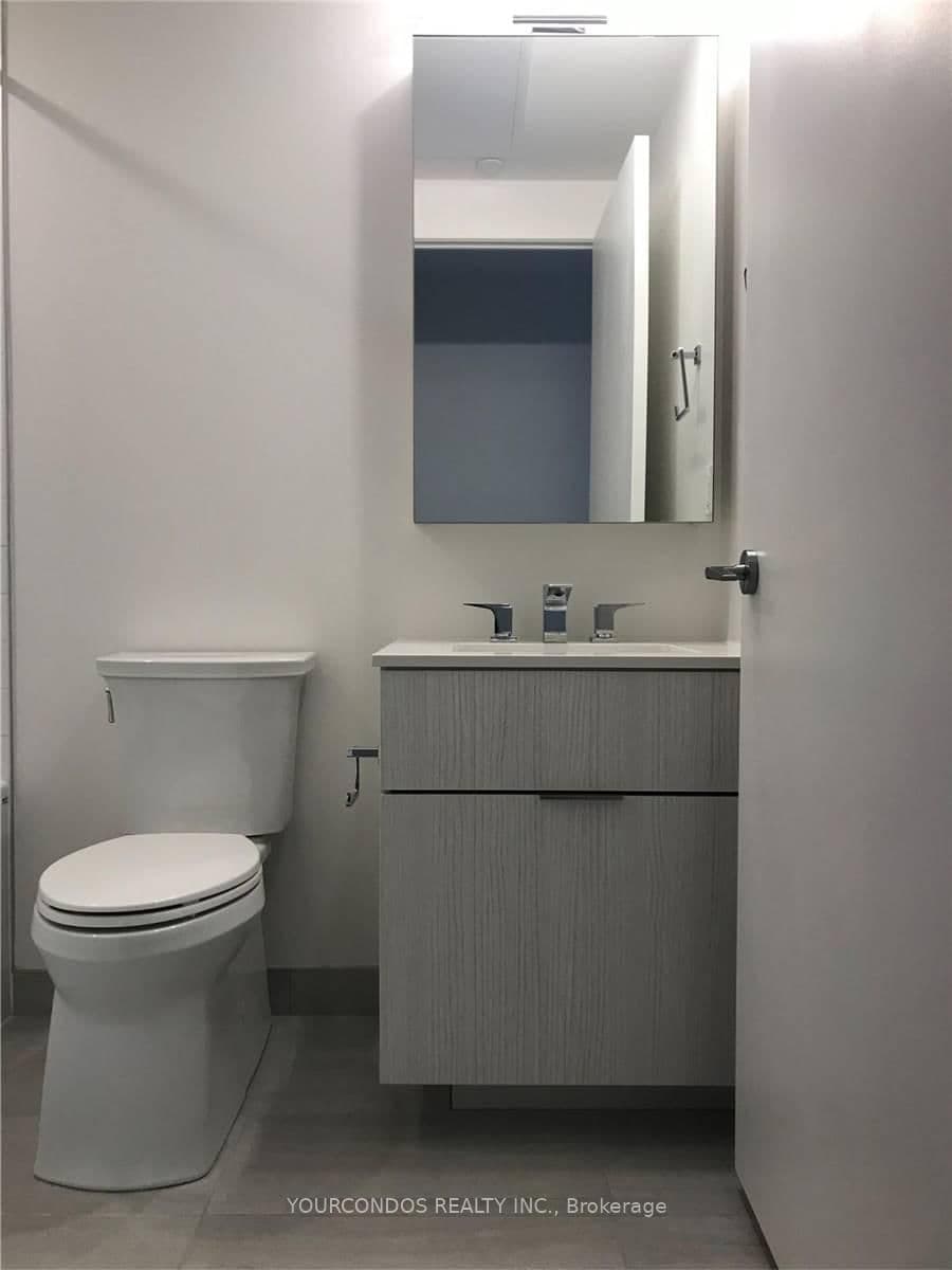 25 Richmond Street E, Unit 1114 thumbnail 6