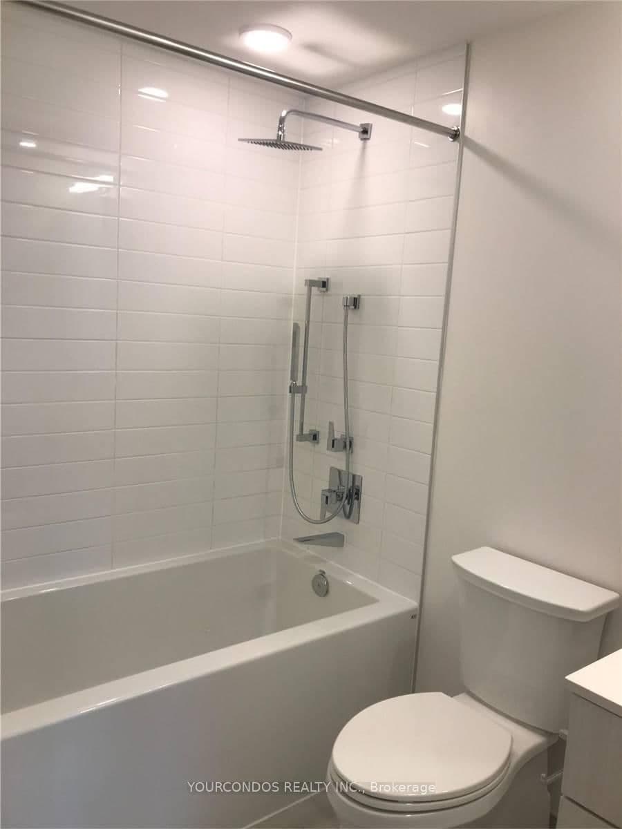 25 Richmond Street E, Unit 1114 thumbnail 7