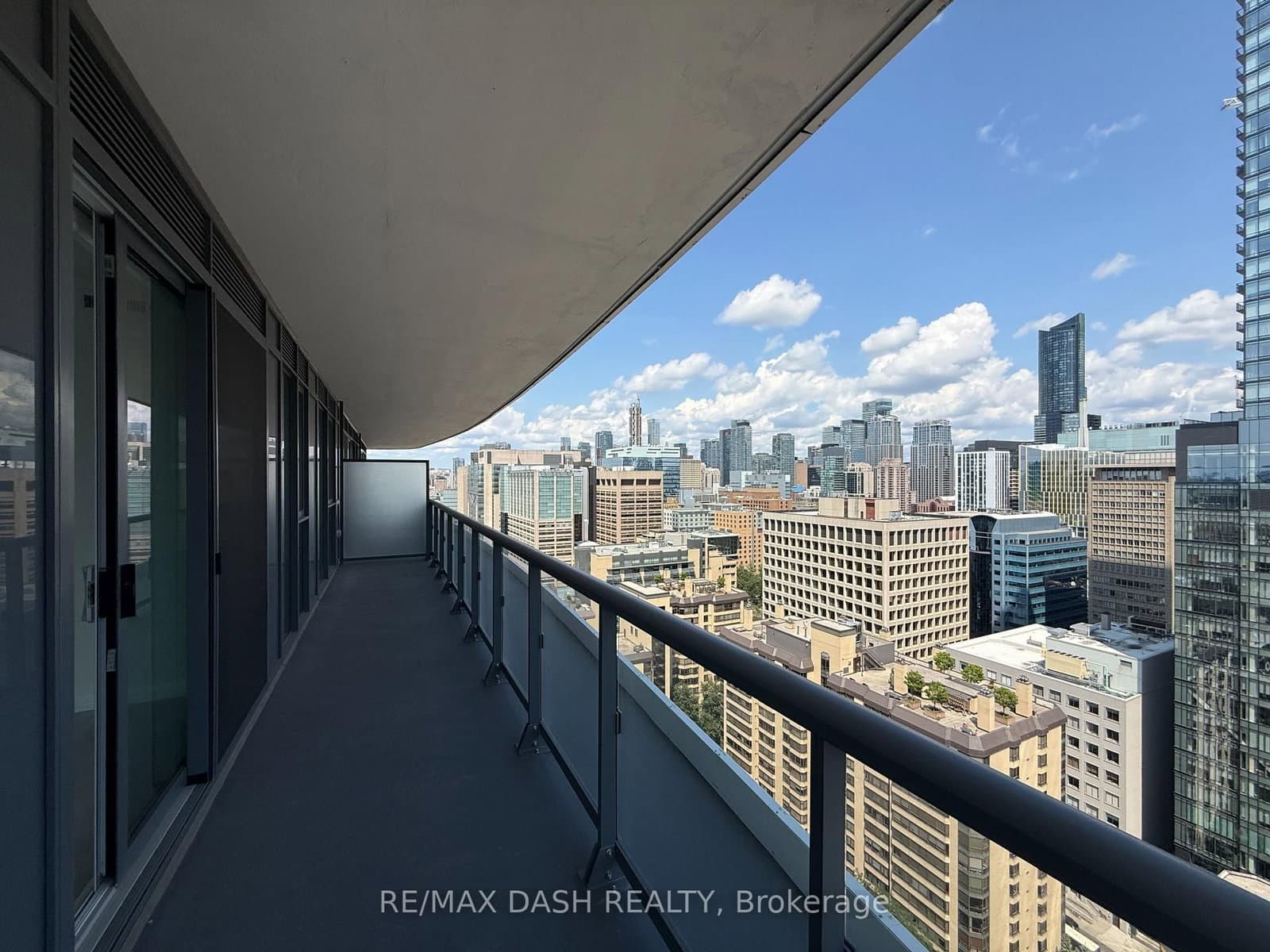 280 Dundas Street W, Unit 2505 thumbnail 29