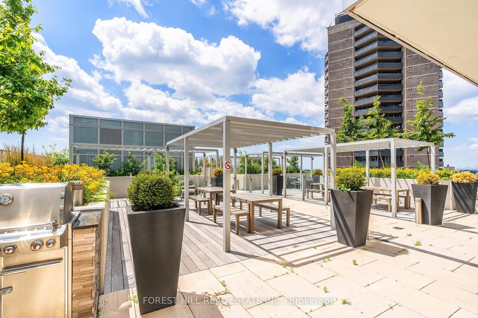 501 St Clair Avenue W, Unit 202 thumbnail 26