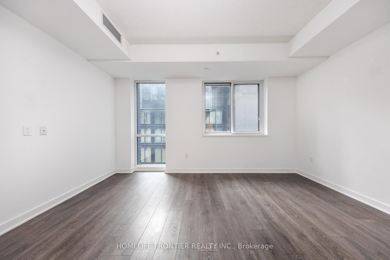 115 Blue Jays Way, Unit 705 thumbnail 16