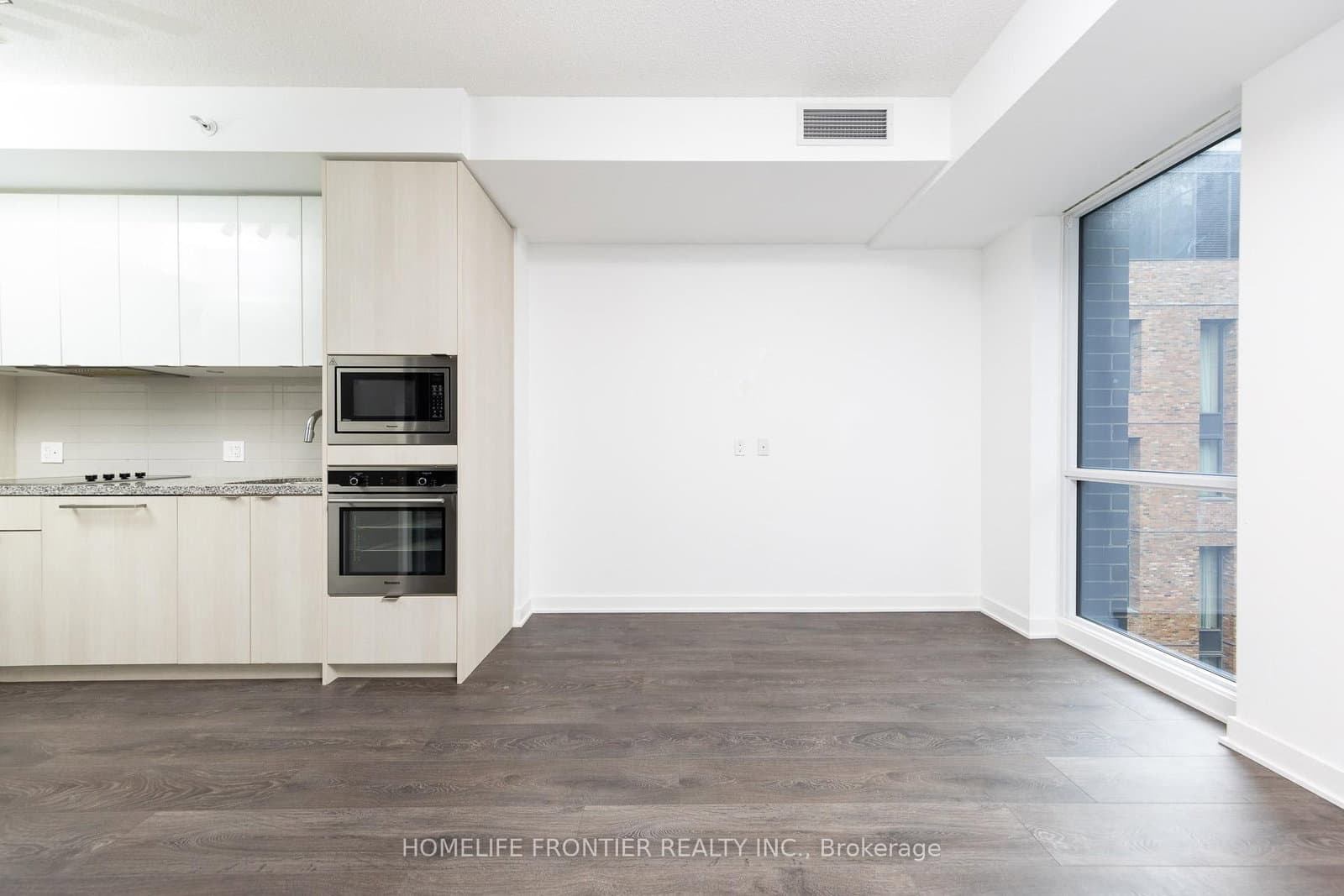 115 Blue Jays Way, Unit 705 thumbnail 17